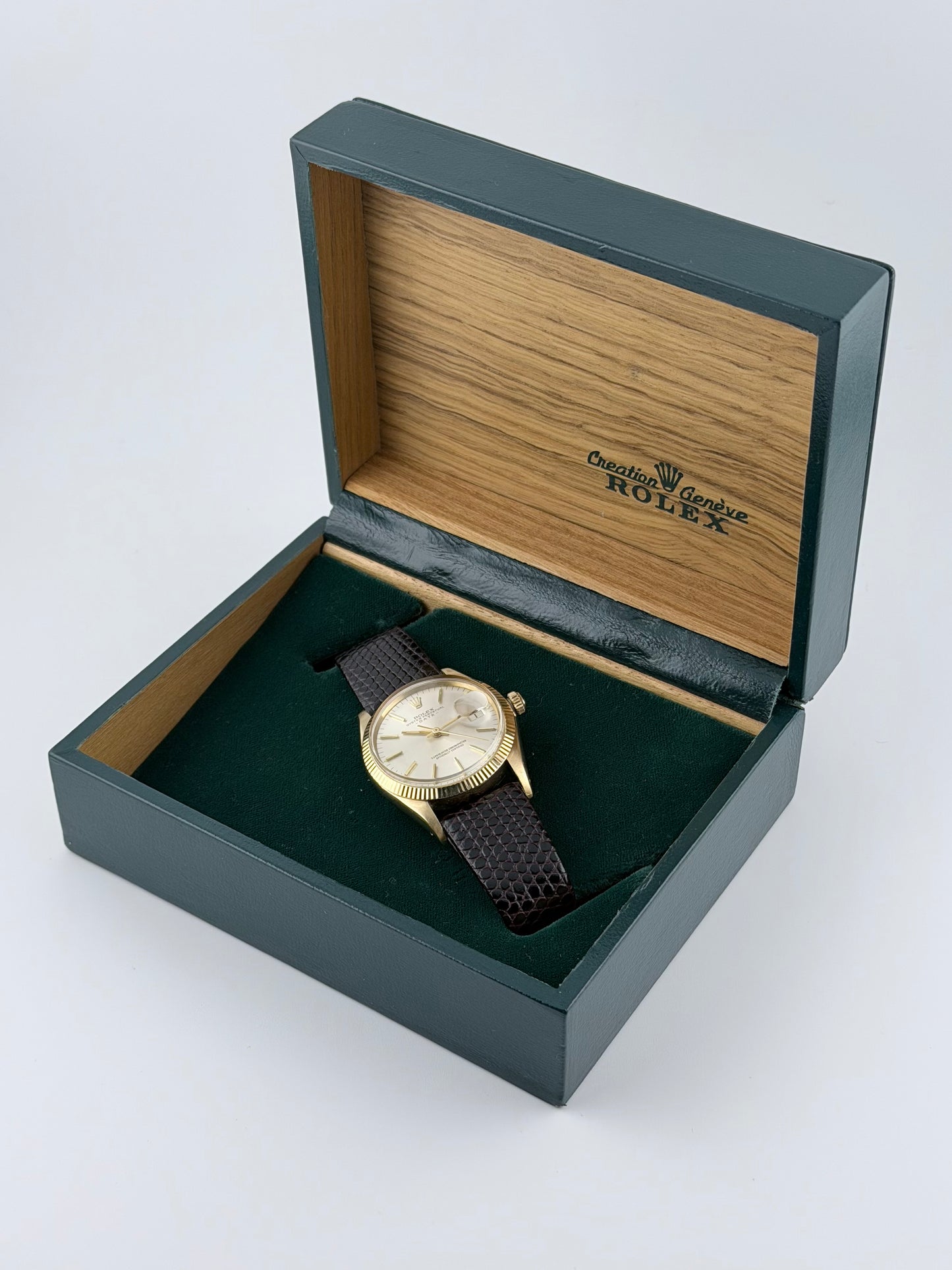 Rolex Oyster Perpetual Date Automatic - 1503 - Solid 14kt Gold - Original Box