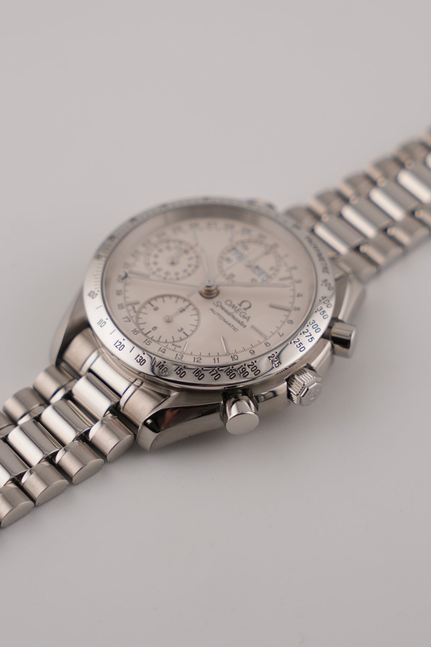 Omega Speedmaster Automatic Chronograph Triple Date - 3521.30.00 - NEW OLD STOCK! - BOX AND PAPERS