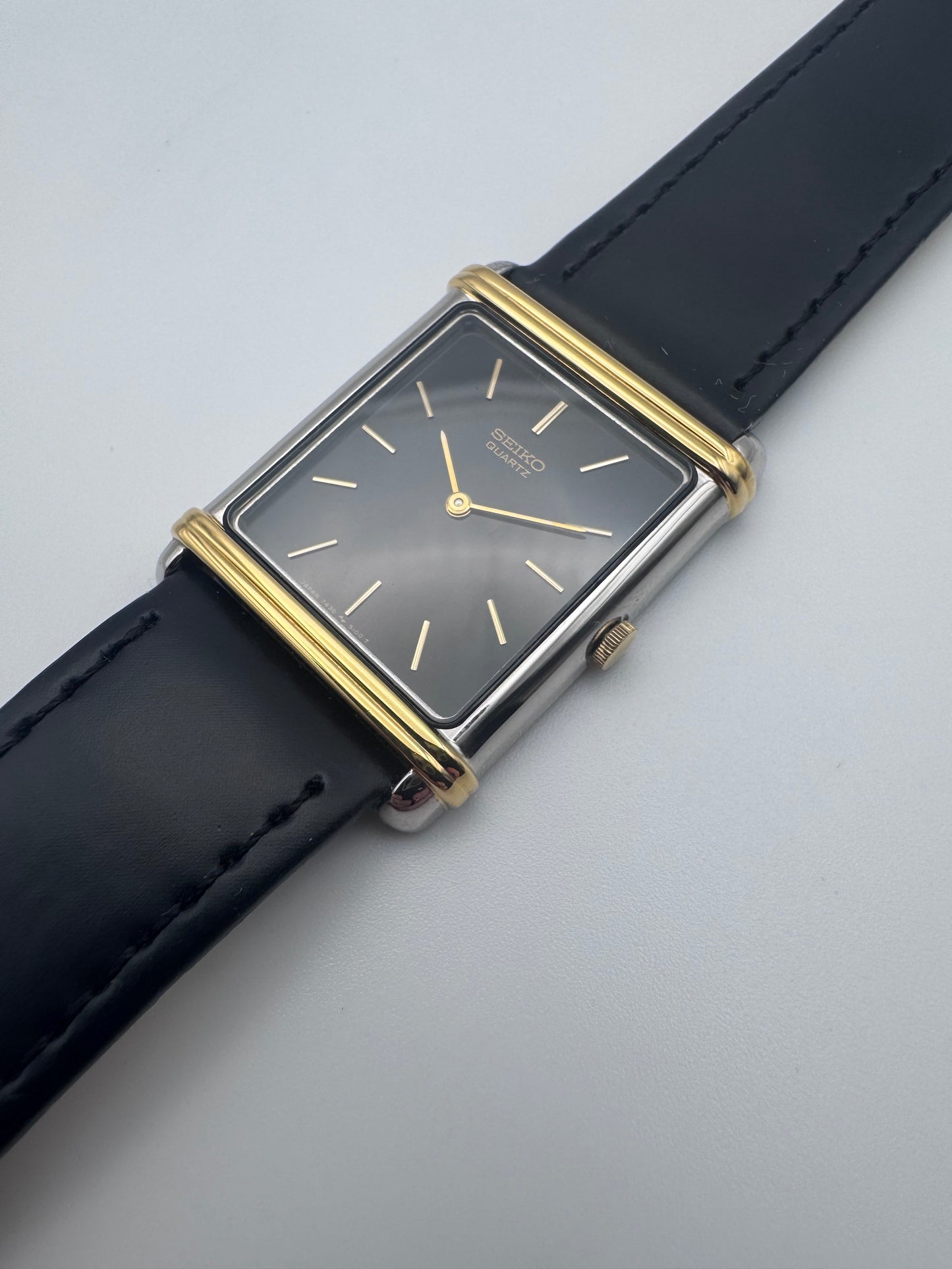 Seiko Tank Quartz RARE sample 7430-5019