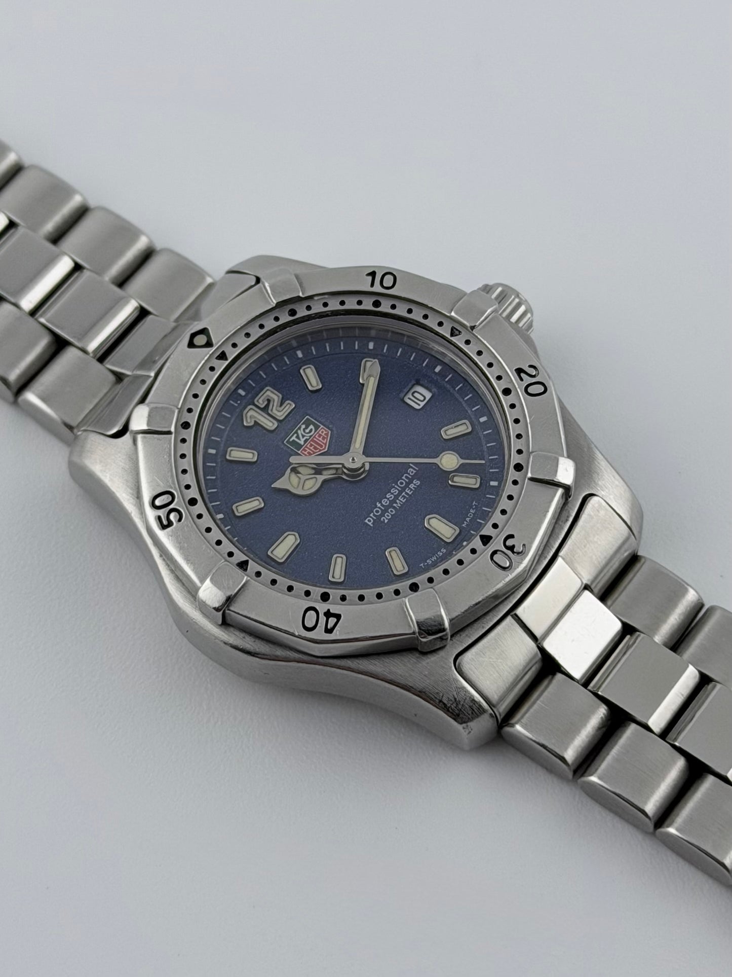 Tag Heuer Professional 200m Quartz Date - WK1313 - Ladies