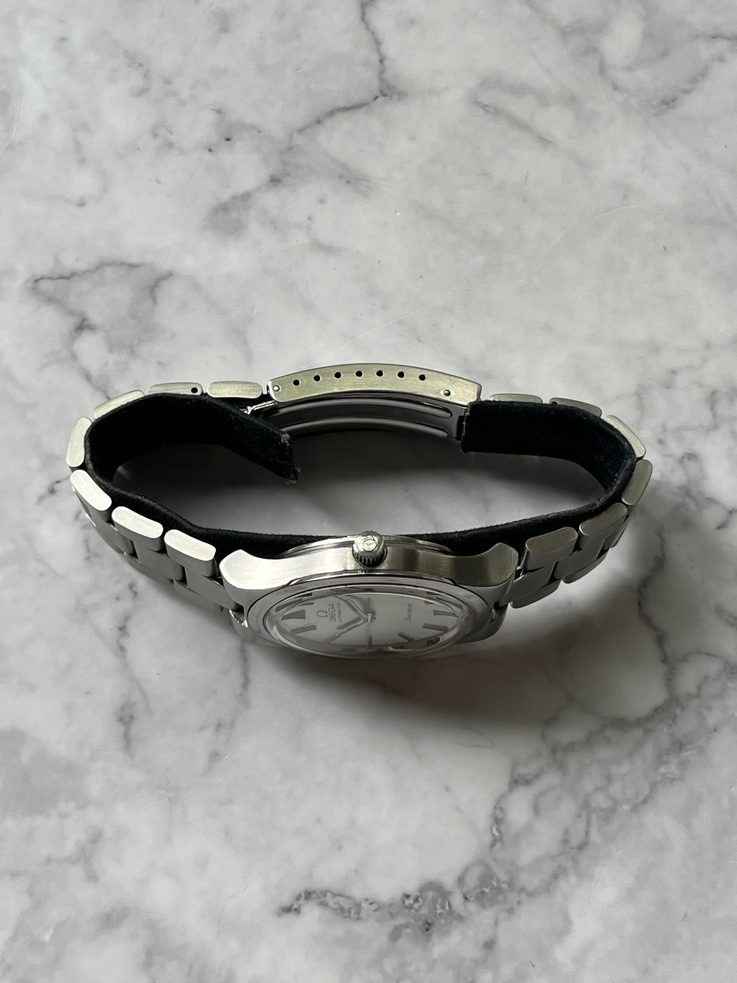 Omega Geneve Automatic Date 166.0173