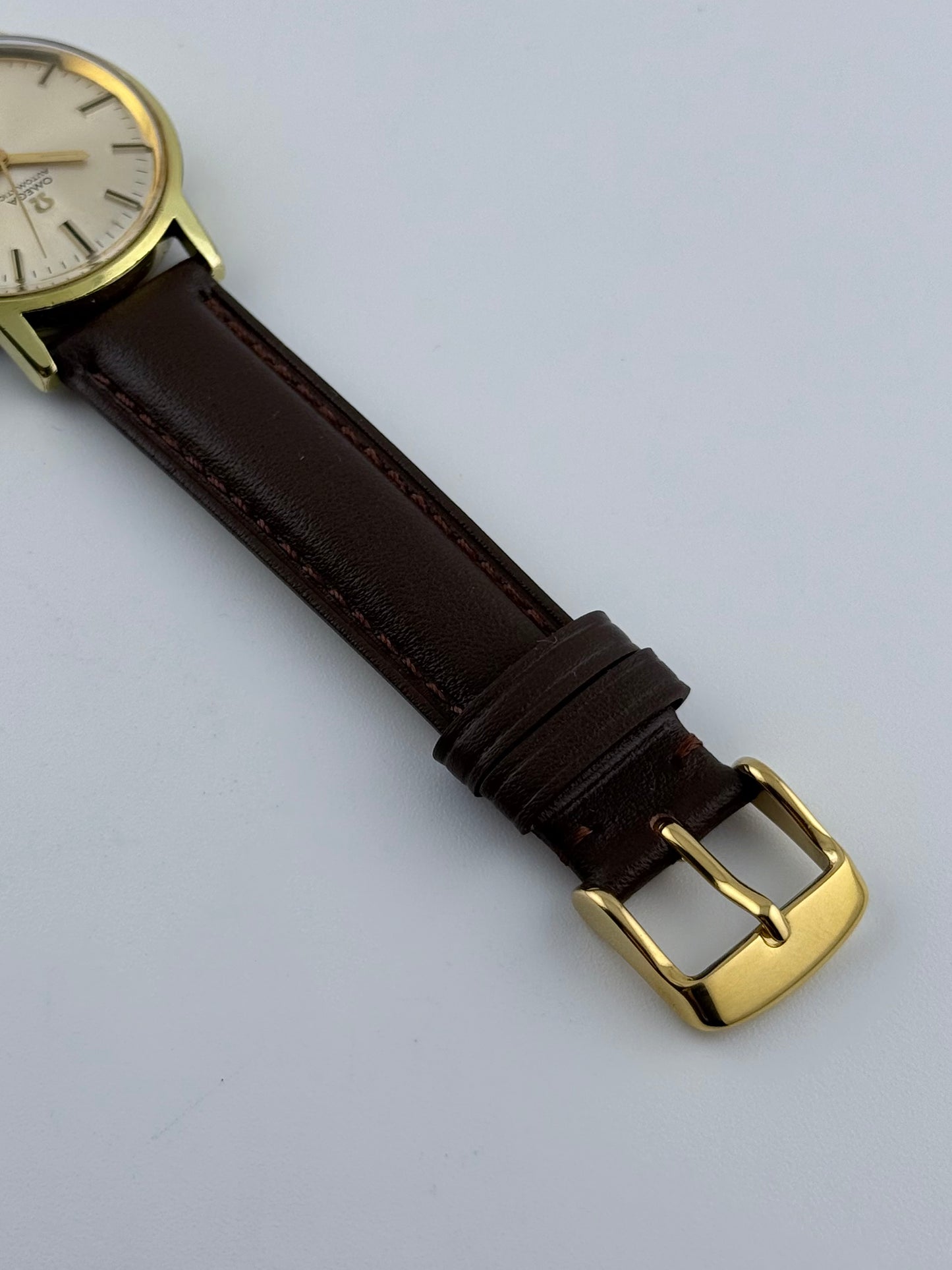 Omega Geneve Automatic Date 166.070 Sunburst Dial