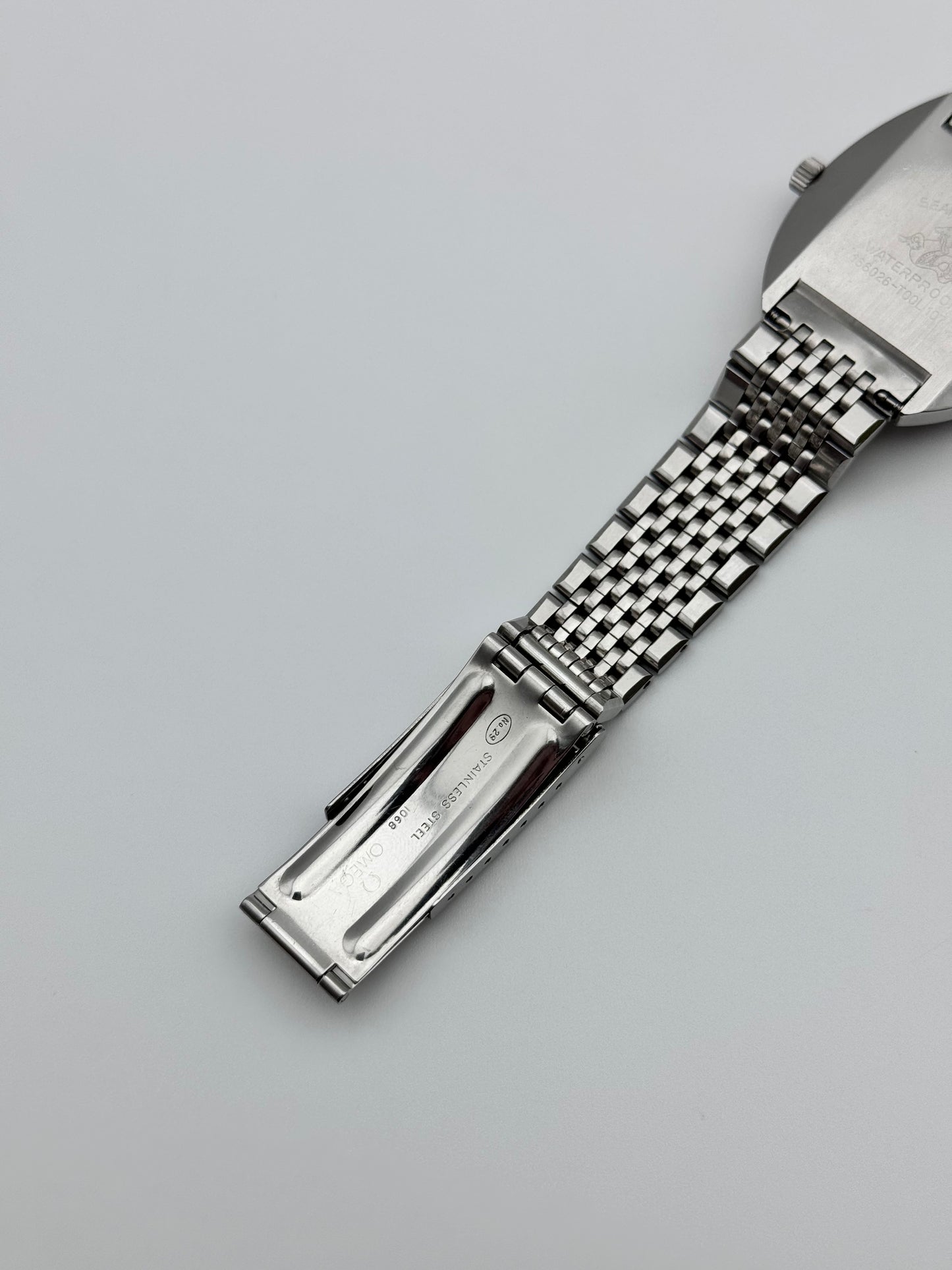 Omega Seamaster Cosmic Automatic Rare Dial - 166.026 - Original Bracelet
