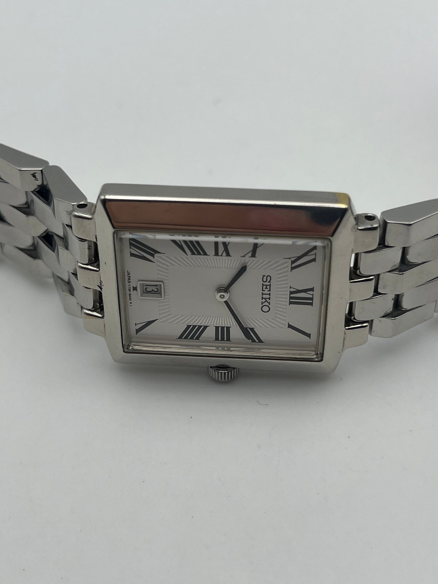 Seiko Tank Quartz date - V739-5A30