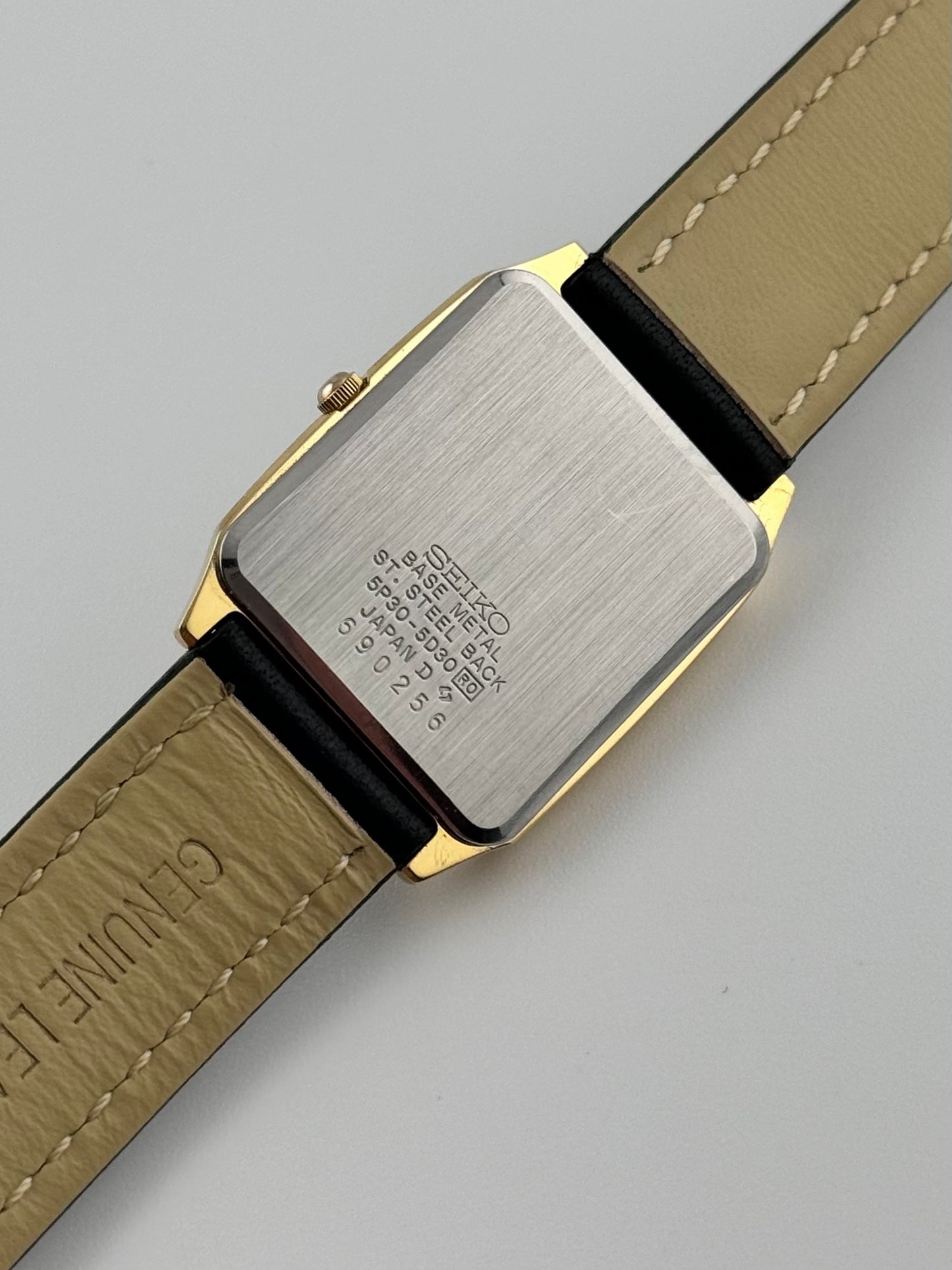 Seiko Tank Quartz - 5P30-5D30