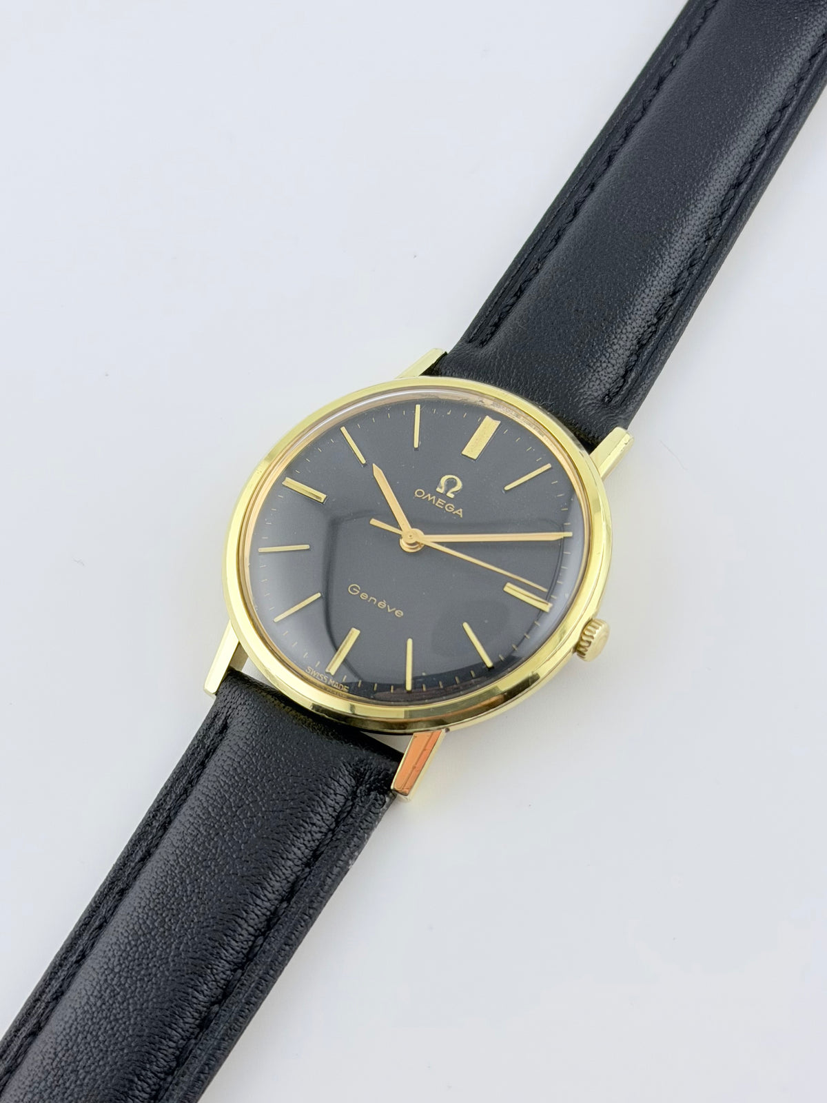 Omega Geneve Manual Wind 131.019SP - Rare Black Dial