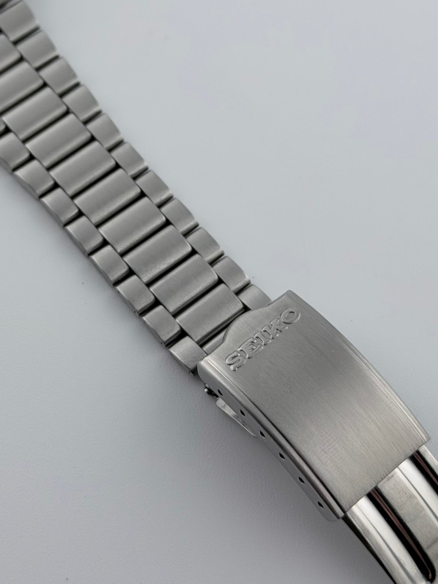 Seiko 5 Automatic 7009-3040