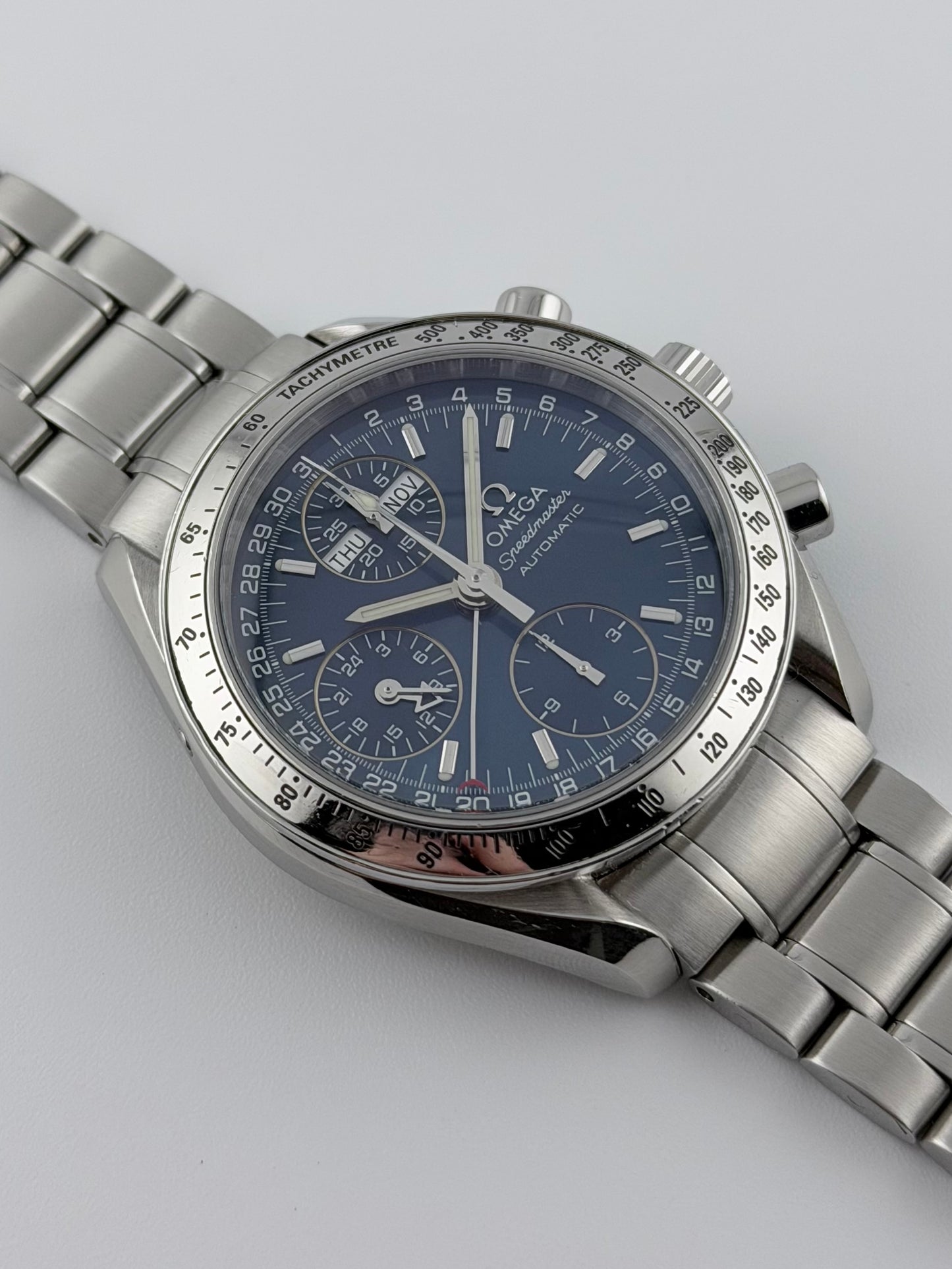 Omega Speedmaster Automatic Chronograph - 3523.80.00 - Triple Calendar - Box & Papers