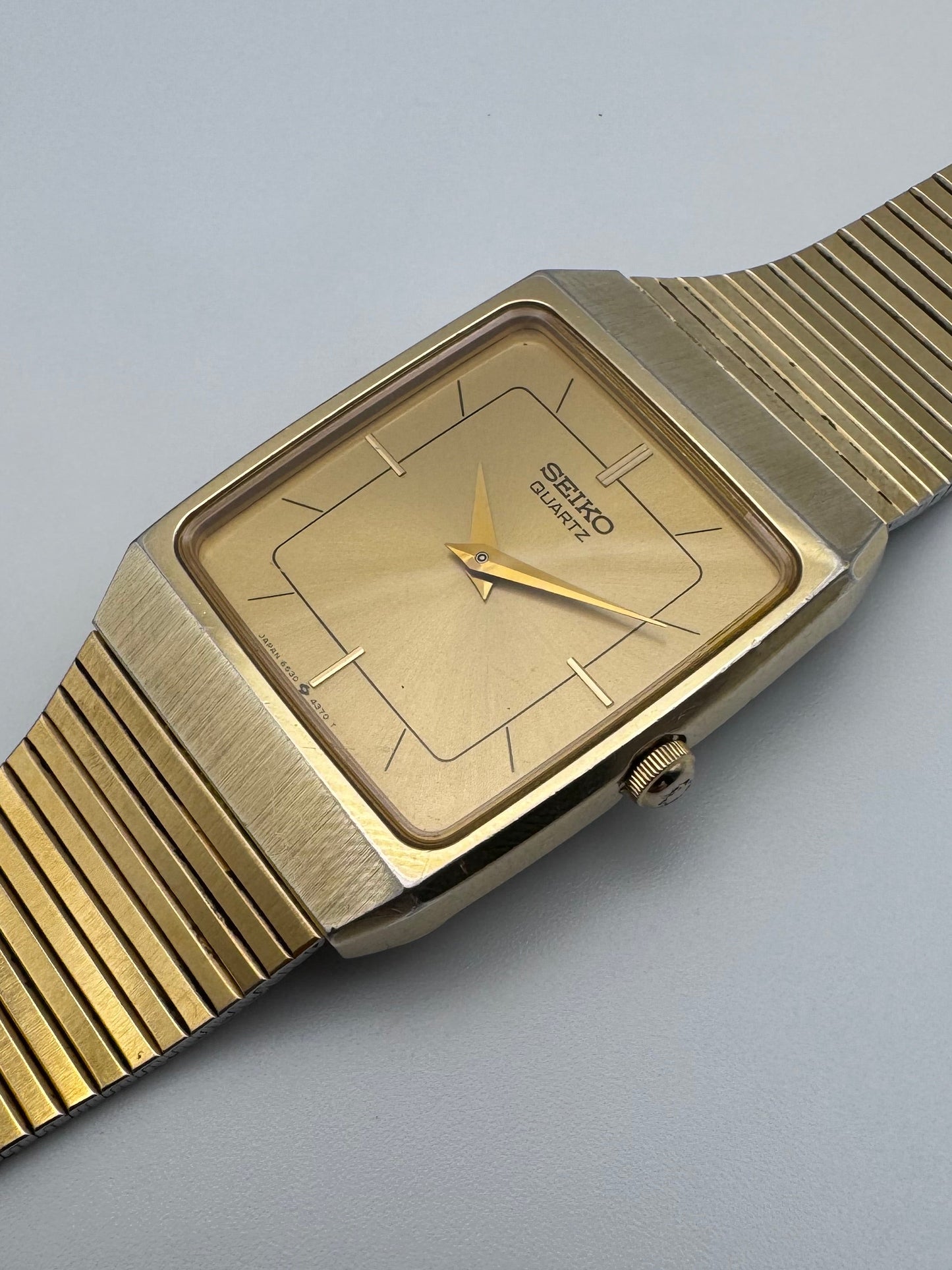 Seiko Tank Quartz - 6530-5760