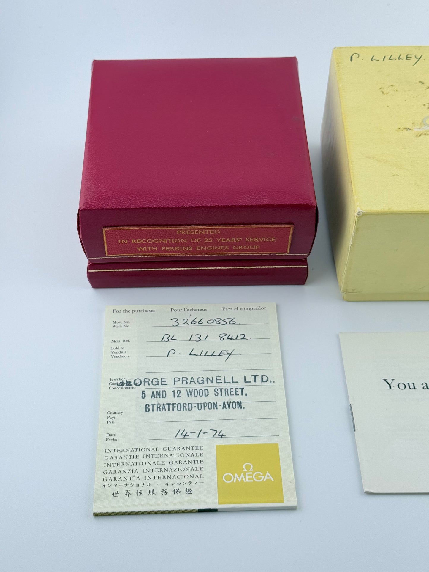 Omega Manual Wind  9ct Gold - 131.8412 - FULL SET!