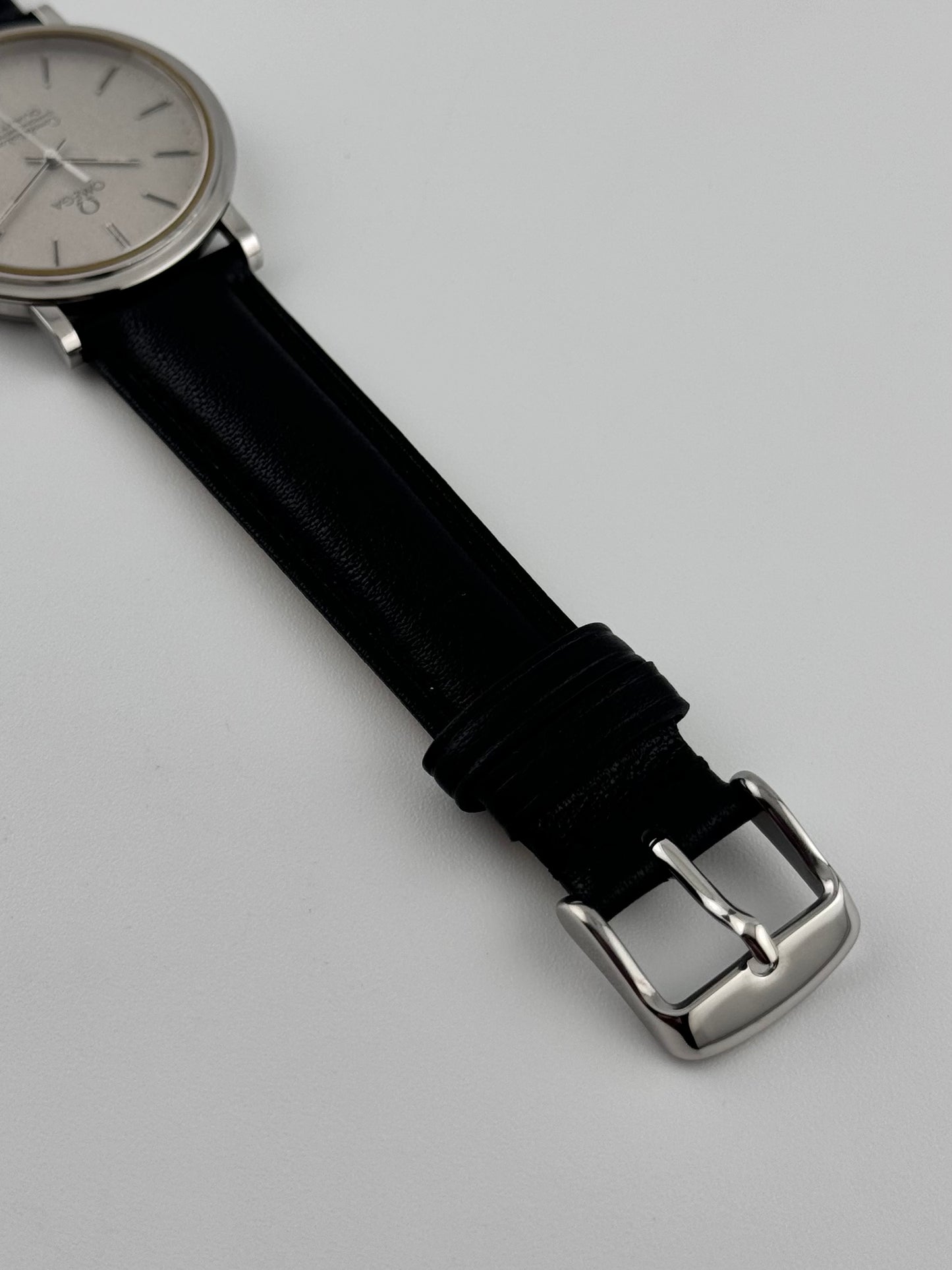 Omega Constellation Chronometer Quartz 198.0126 Date - Dark Grey Stardust Dial
