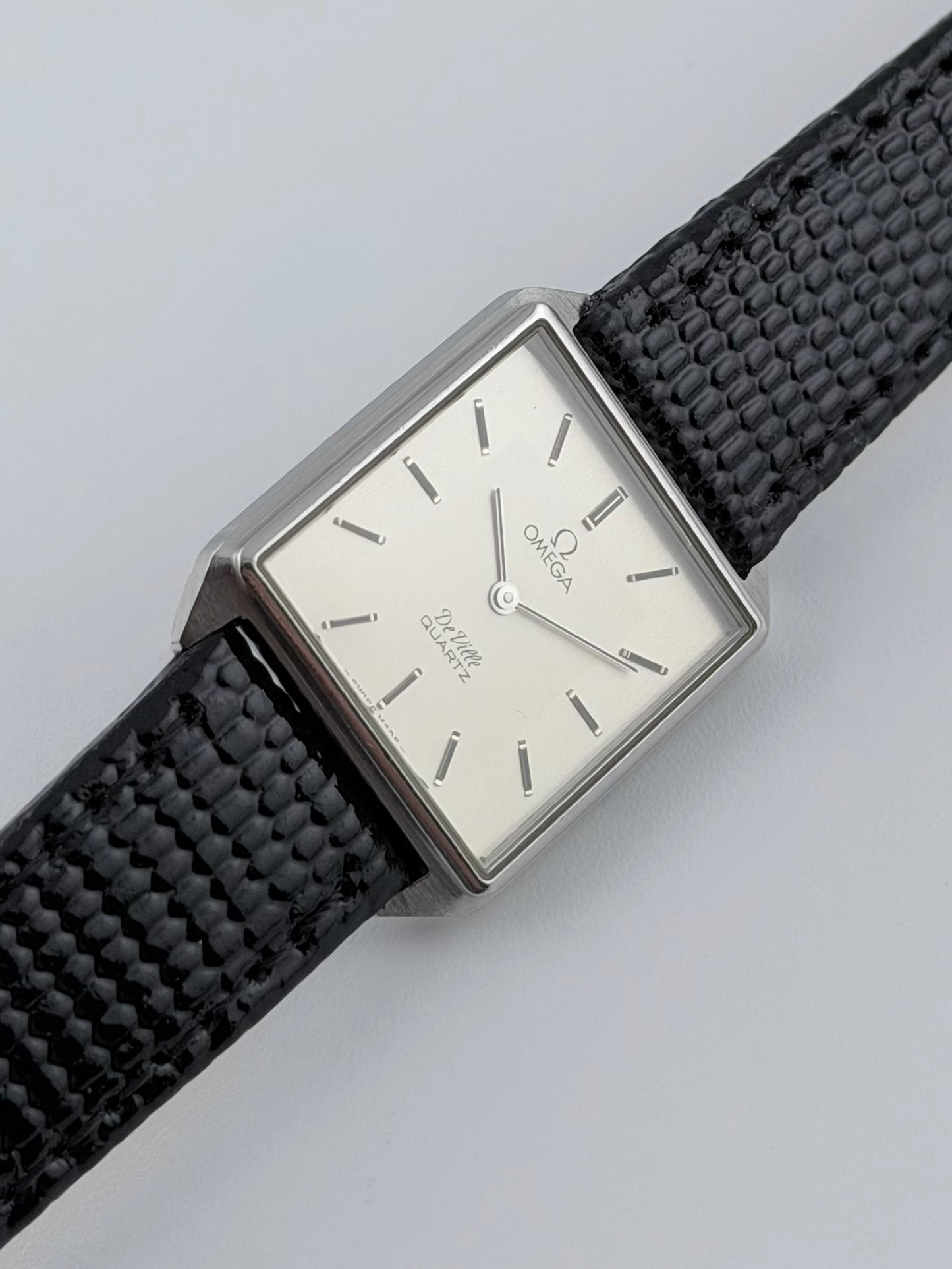 Omega De Ville Quartz 191.0075 - Two-tone Satin Dial - Ladies