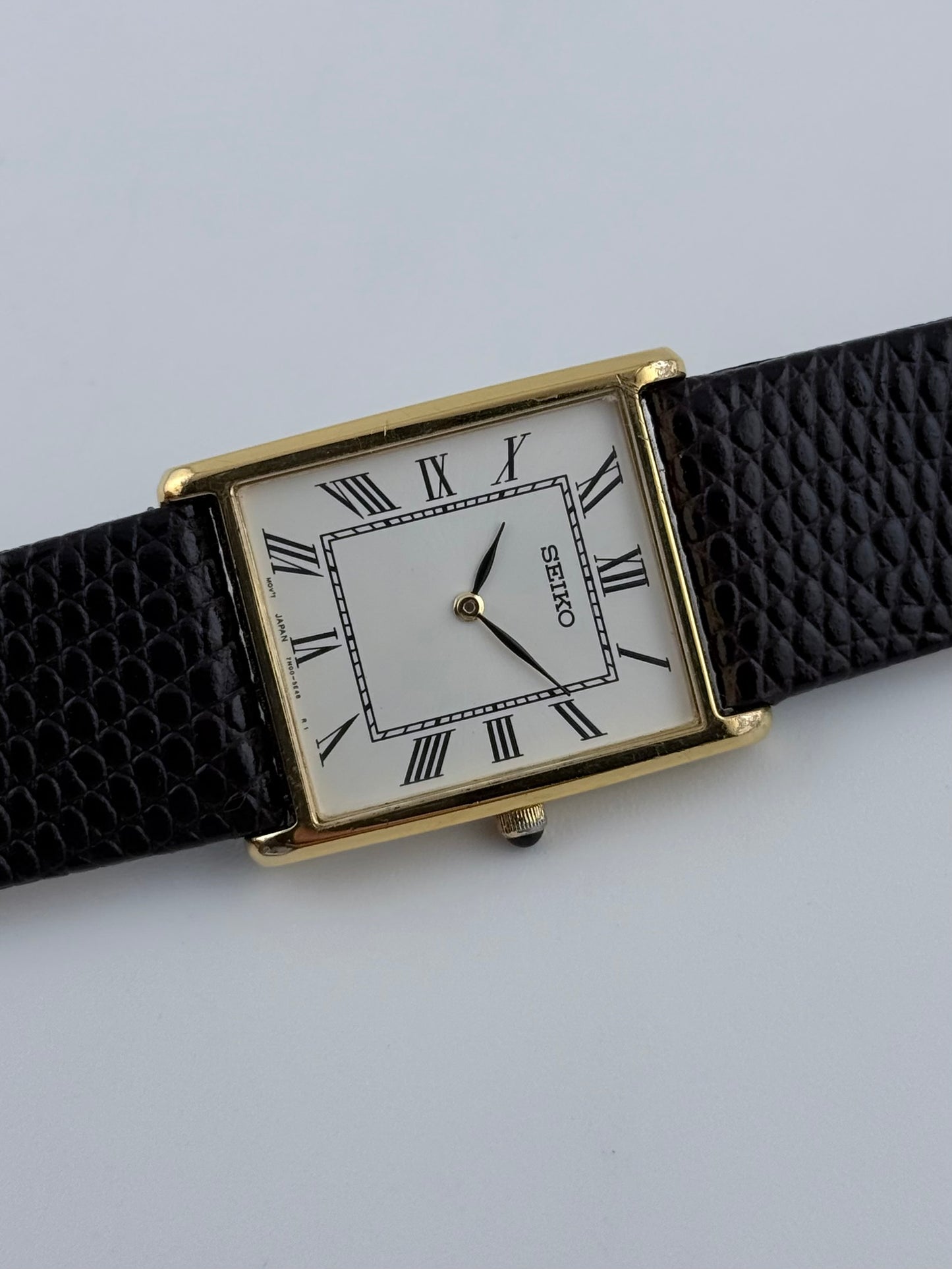 Seiko Tank Quartz - 7N00-5C70