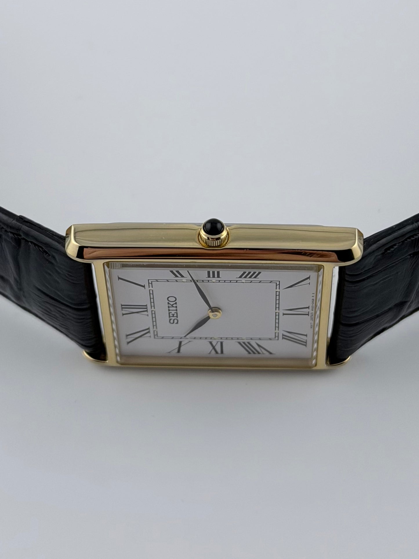 Seiko Tank Quartz 4N30-00G0