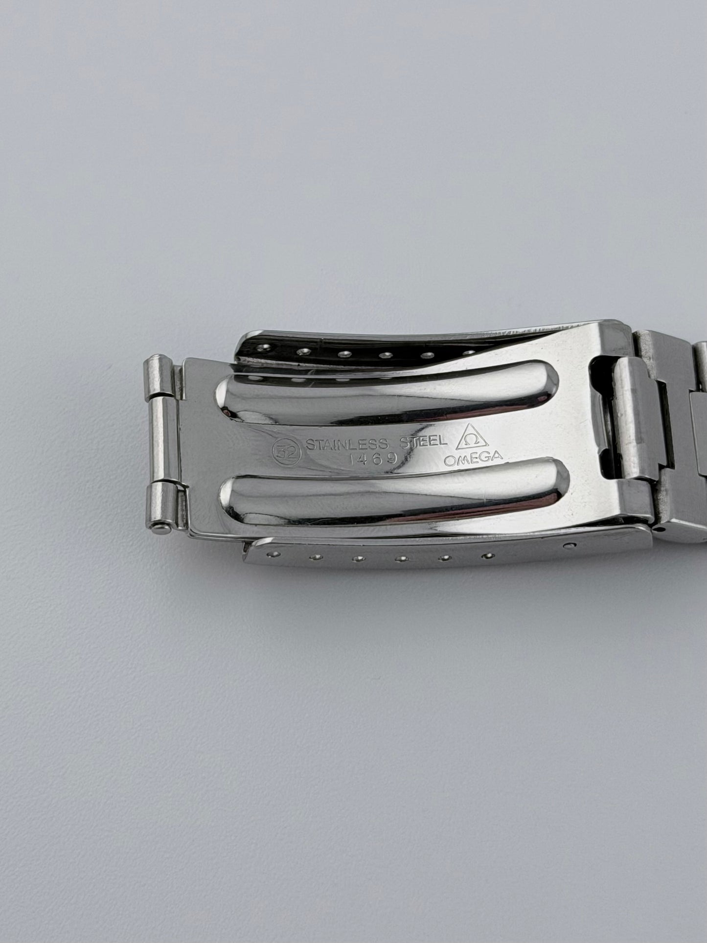 Omega Speedmaster Automatic Chronograph Triple Date - 175.0044