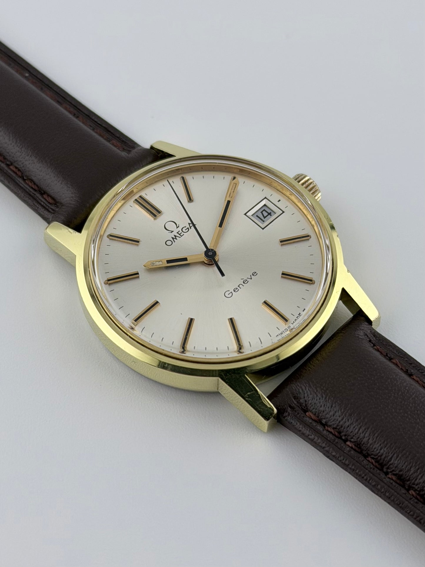 Omega Geneve Manual Date 136.0098