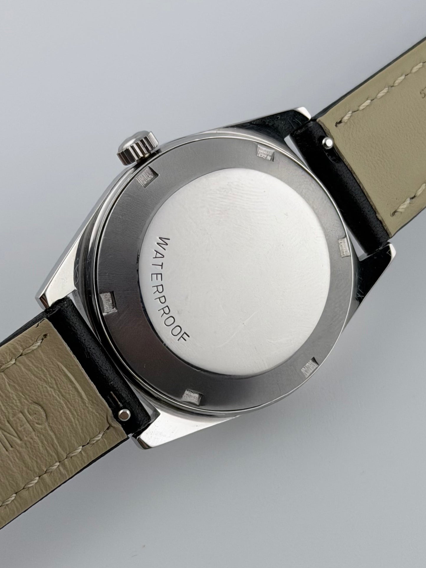 Omega Geneve Automatic 166.041 - Sunburst Dial