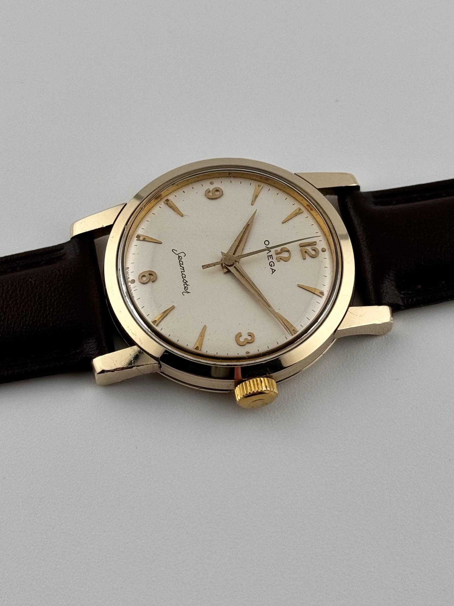 Omega Seamaster Manual Wind 9ct Yellow Gold - 58355