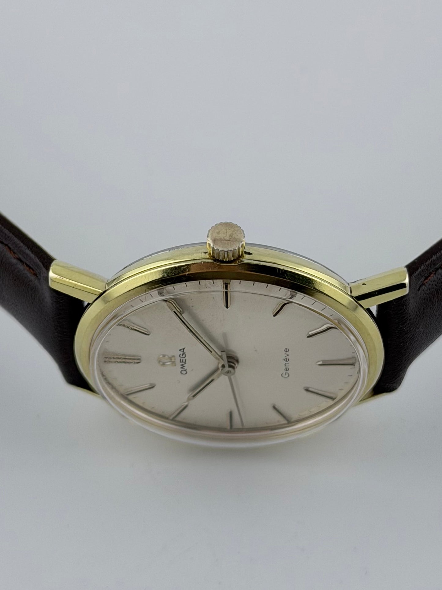 Omega Geneve Manual Wind 131.019 - Complete Set! - Box, Wallet, Papers