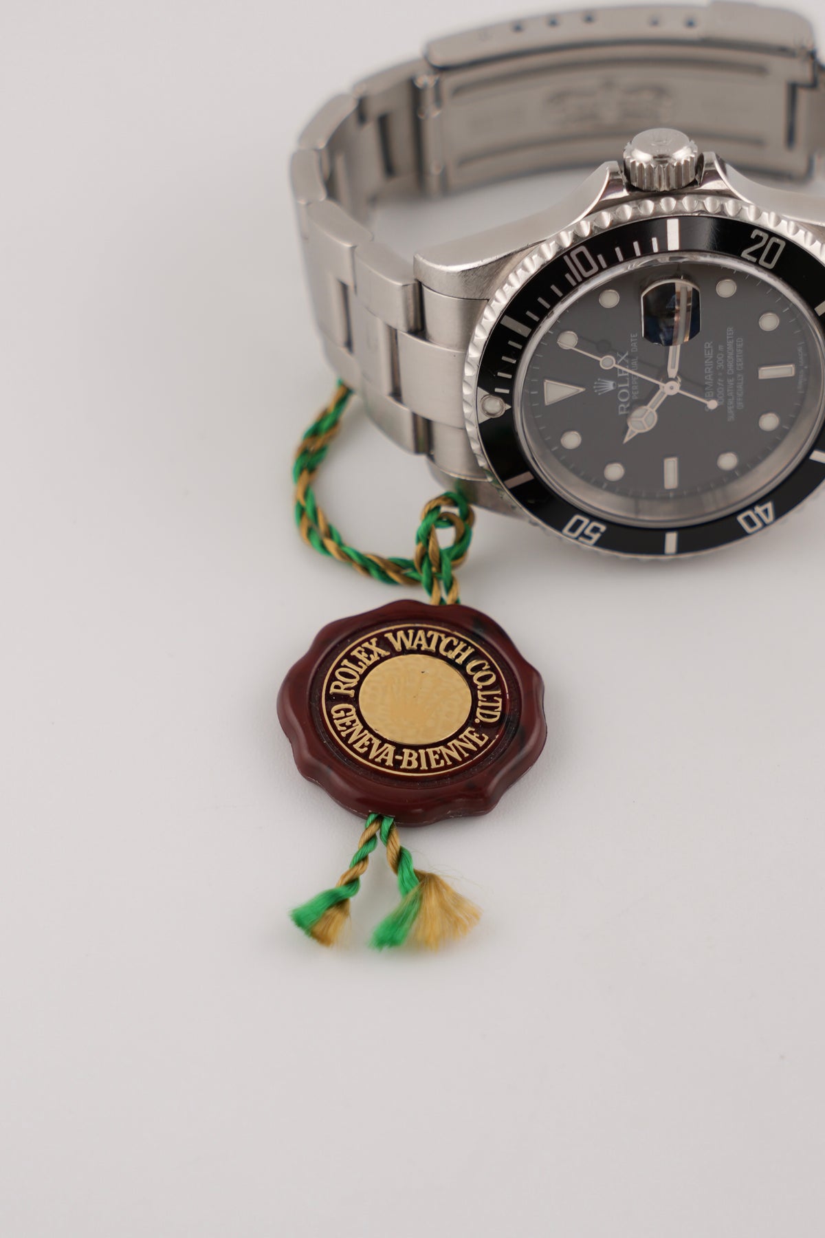Rolex Oyster Perpetual Submariner Date - 16610 - Original Box