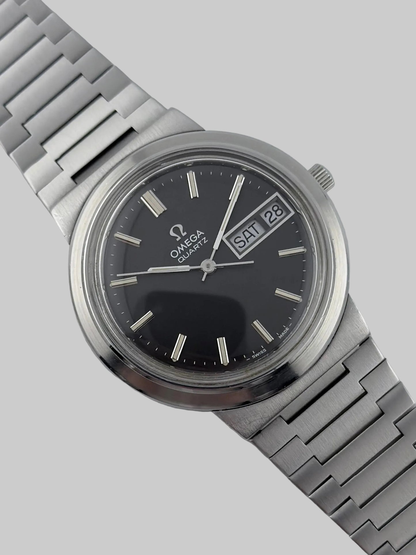 Omega Quartz Day-Date - 196.0058