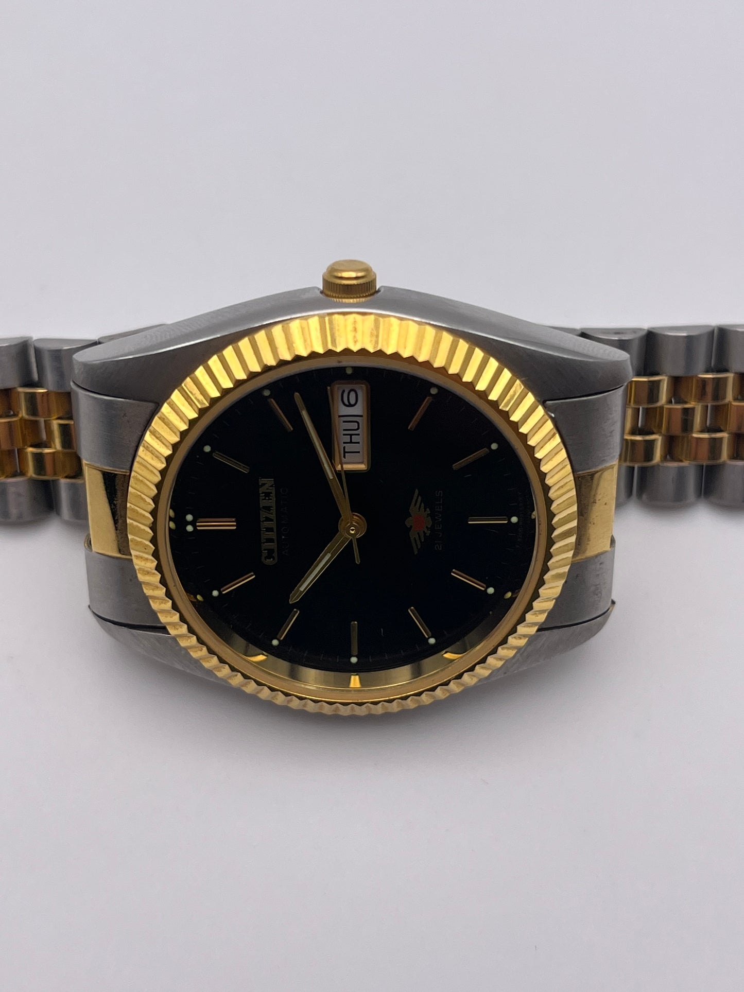 Citizen Eagle 7 Day-Date 4-R02106