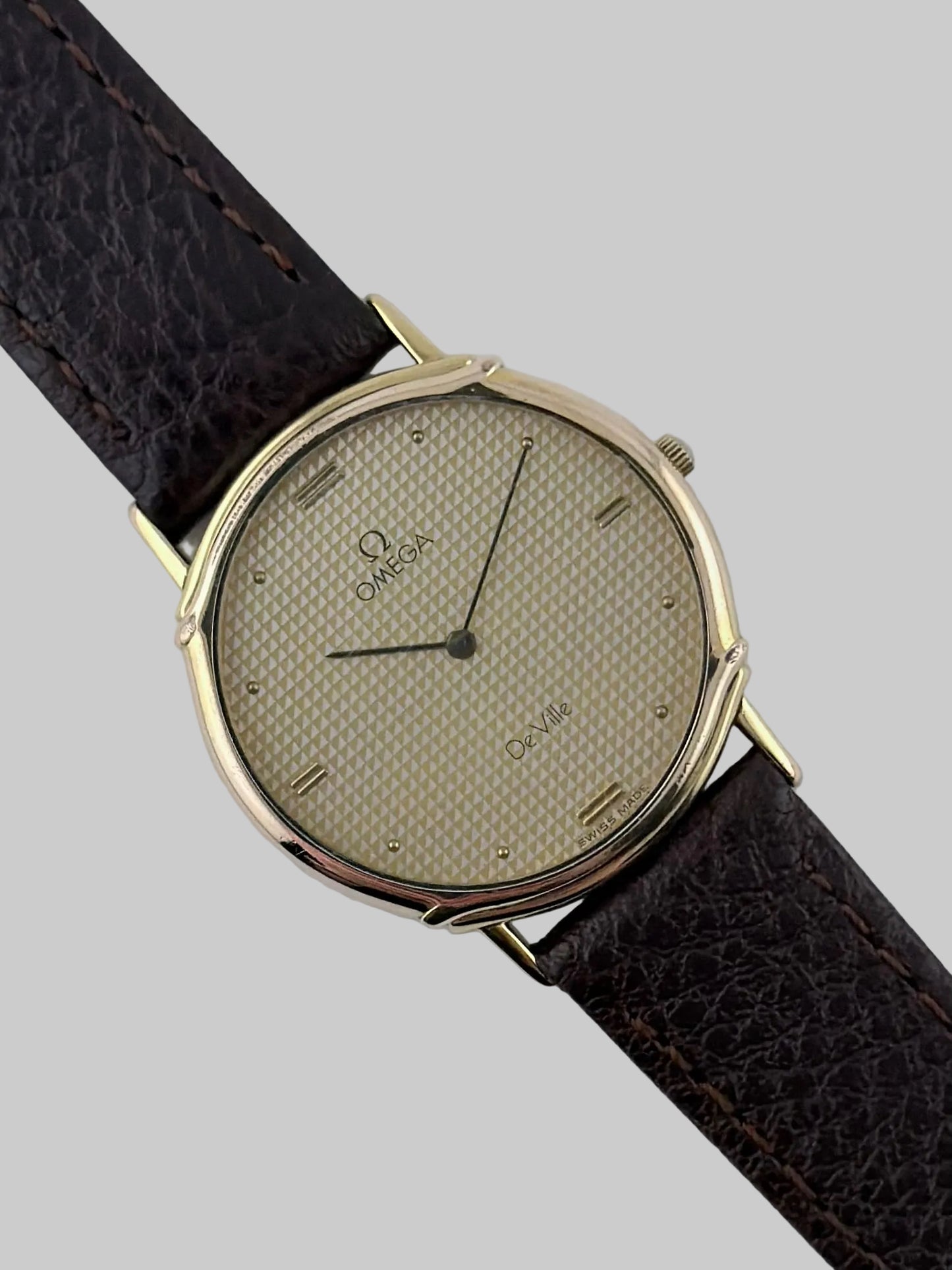Omega De Ville Quartz 191.0229 - Rare Case and Dial