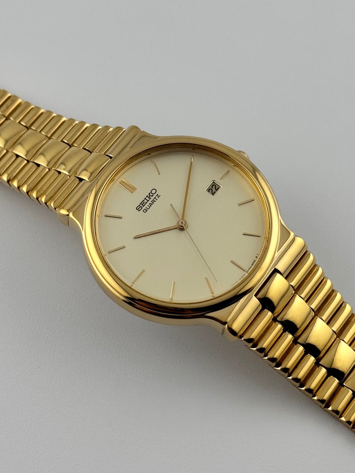 Seiko Quartz Date Dress Watch - 7N22-8001