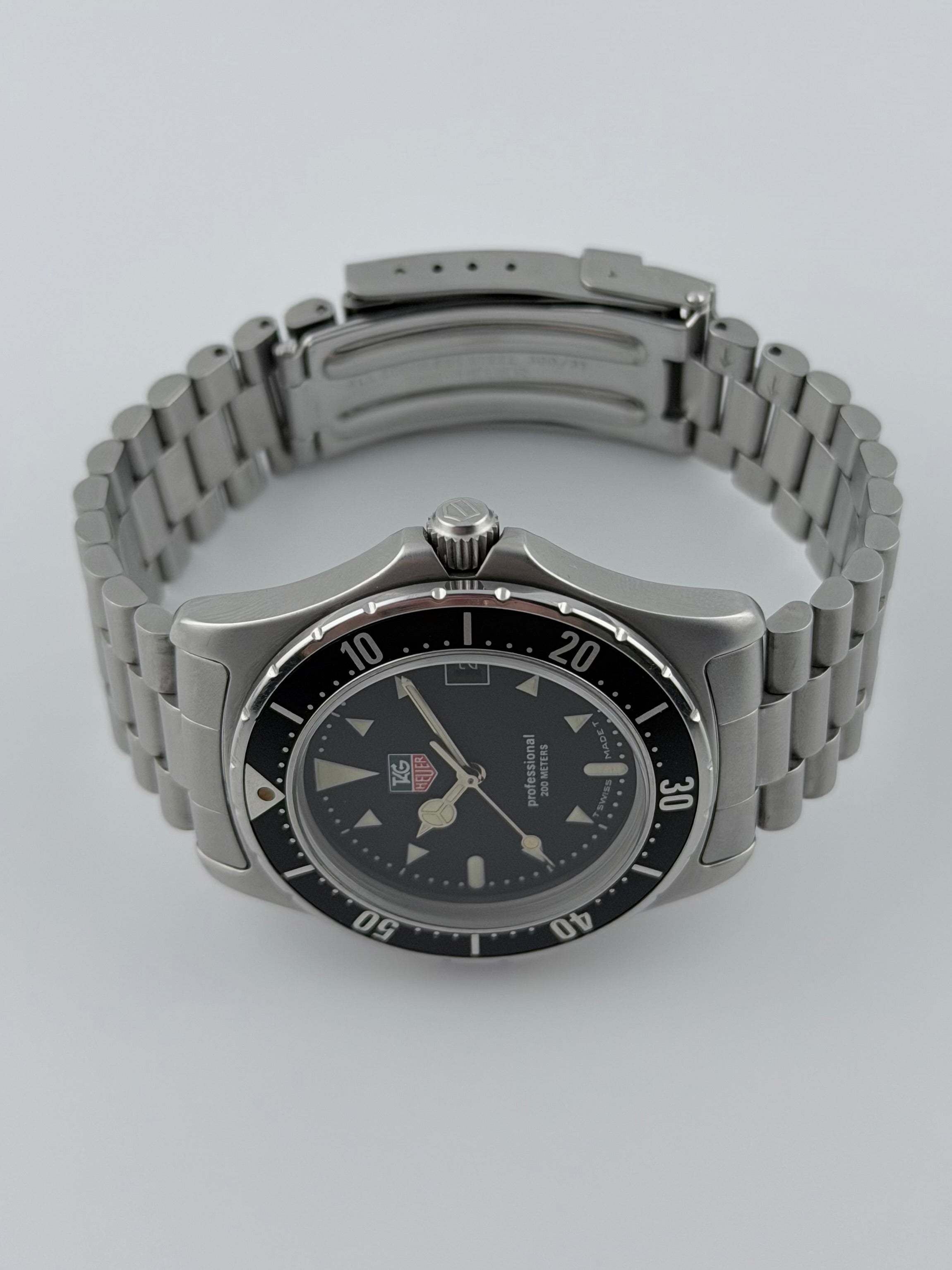 Tag Heuer Professional 200m Quartz Date - 973.006F – The Wrist Watcher