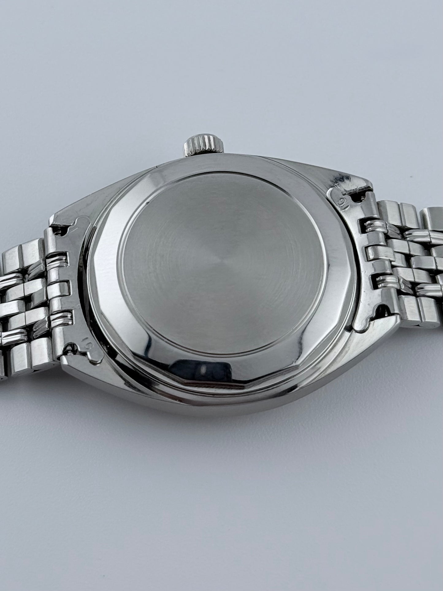 IWC Shaffhausen Automatic Date - Fish Crown - Yacht Club Edition