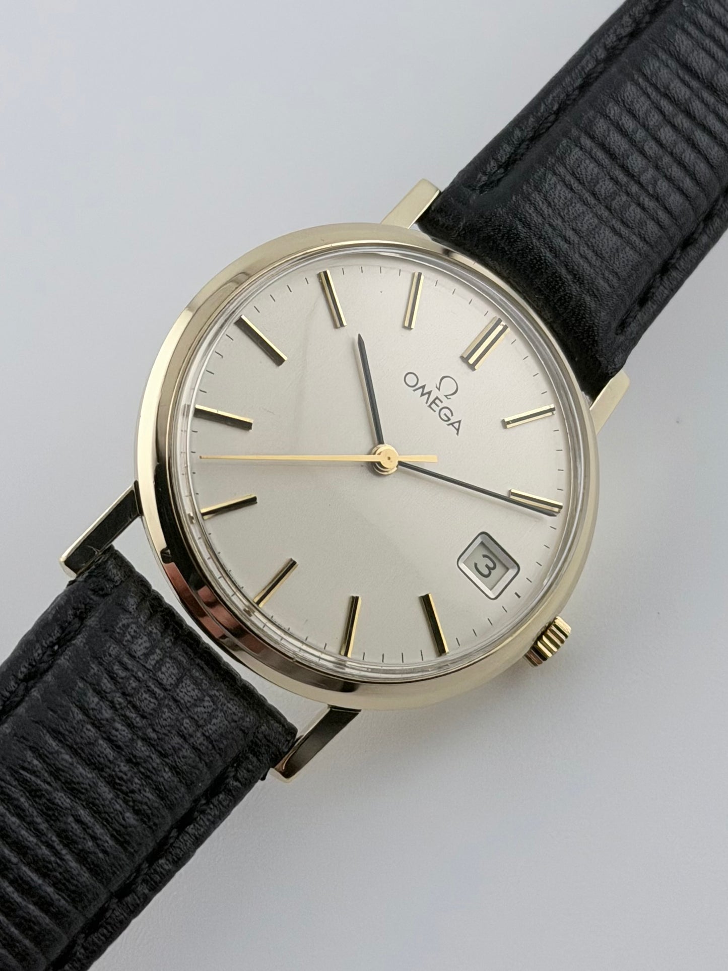 Omega Geneve Manual Wind 9ct Gold 132.5017