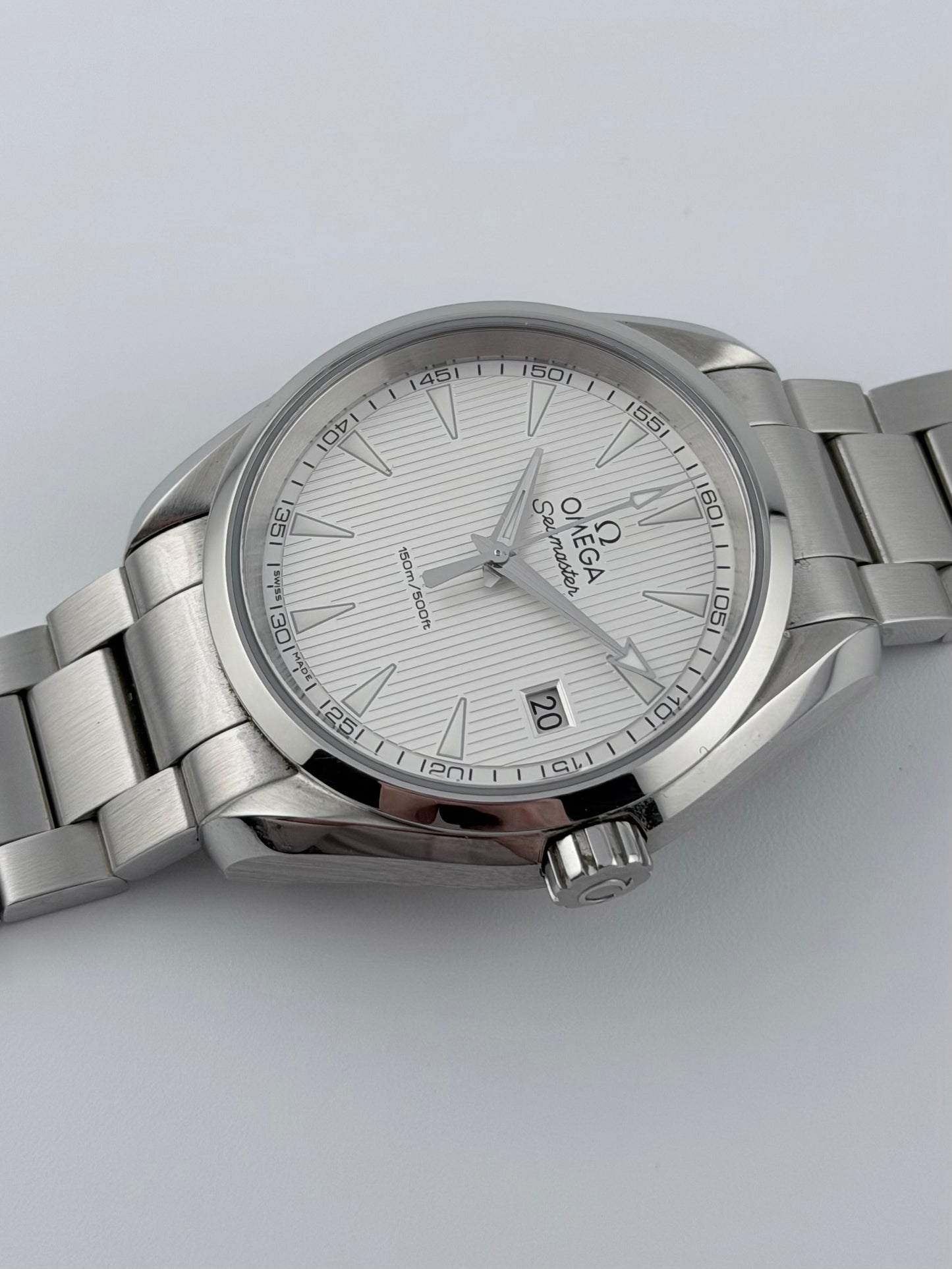 Omega Seamaster Aqua Terra Quartz Date