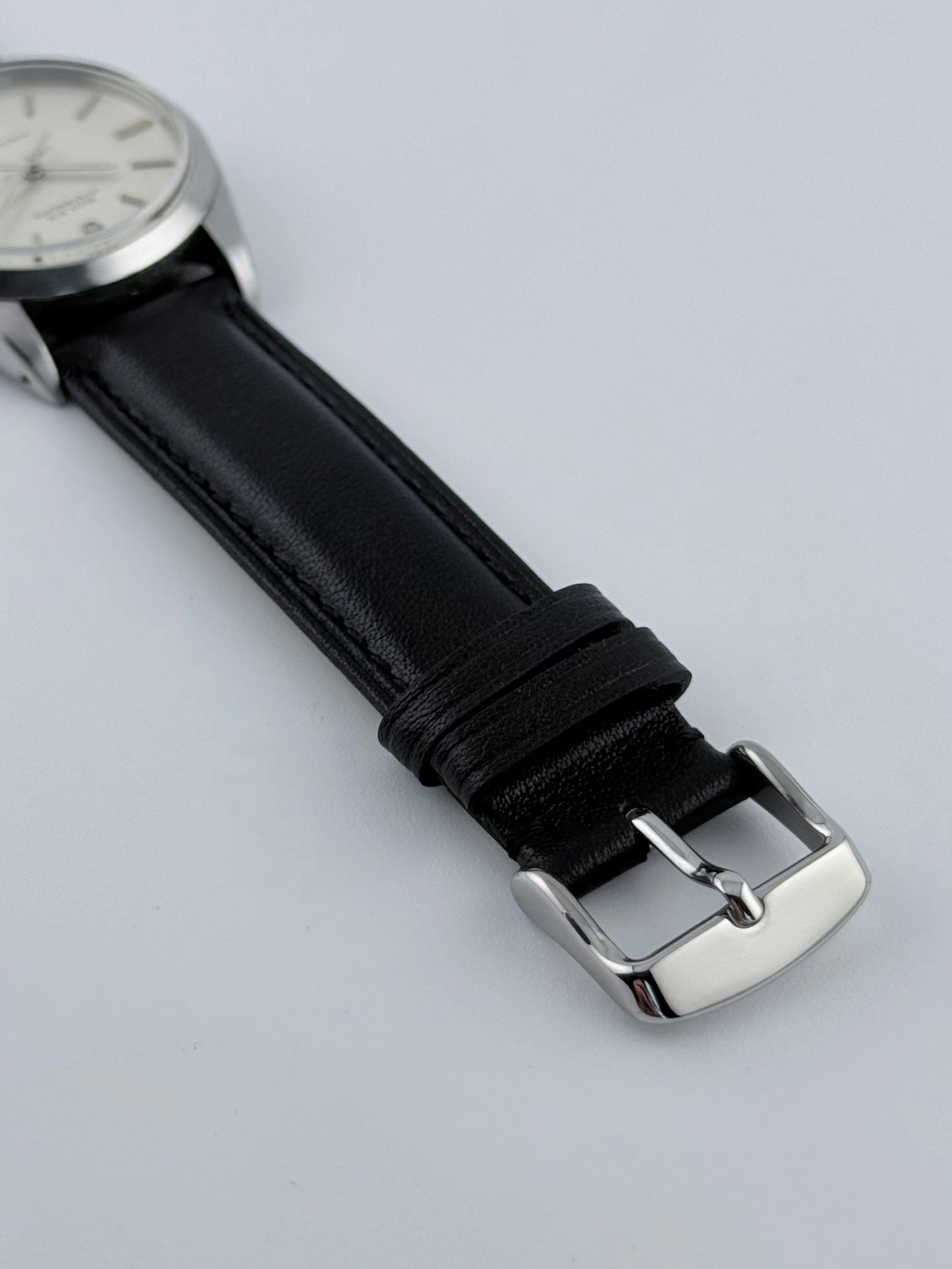 Rolex Oysterdate Precision Manual Wind - 6694 - Linen Dial