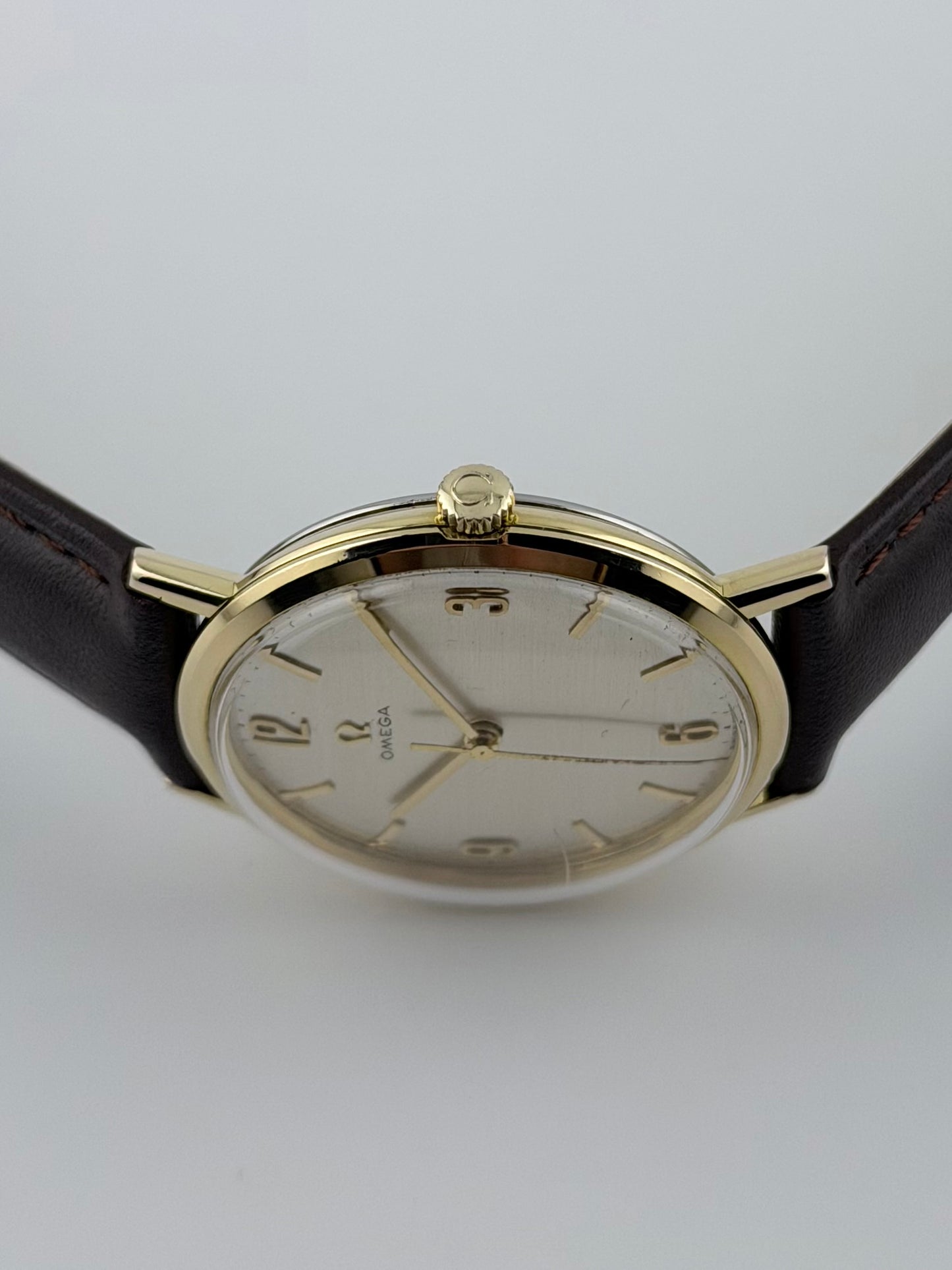 Omega Geneve Manual Wind 131.015