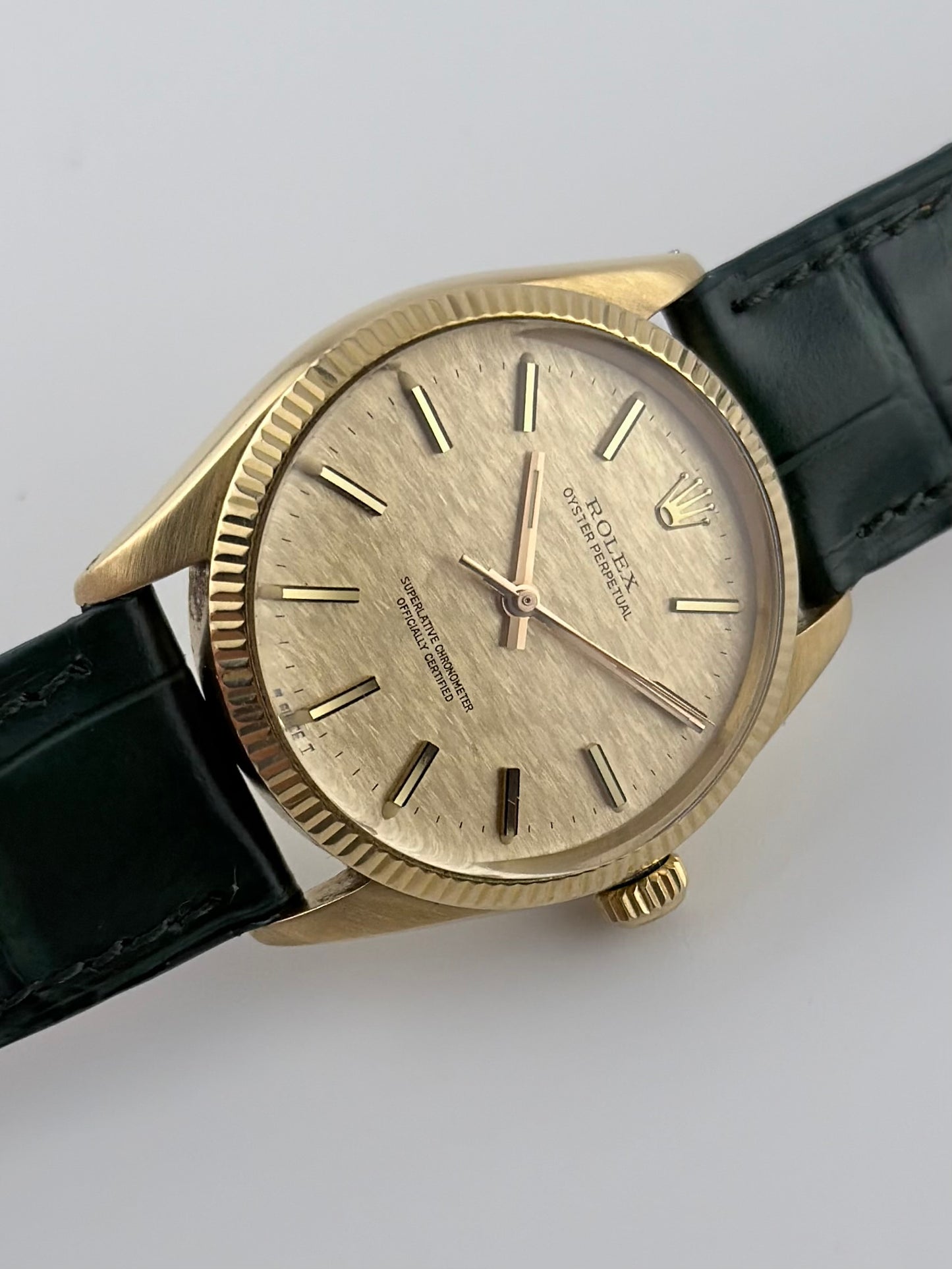 Rolex Oyster Perpetual Automatic - 1007 - 18kt Gold - Shantung Dial - Ultra Rare