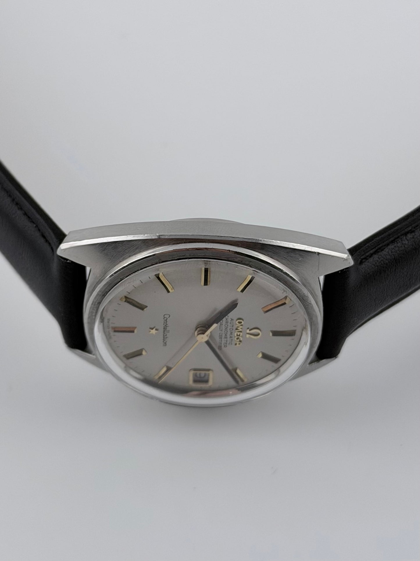 Omega Constellation Chronometer Automatic Date 168.017 Full Box and Papers