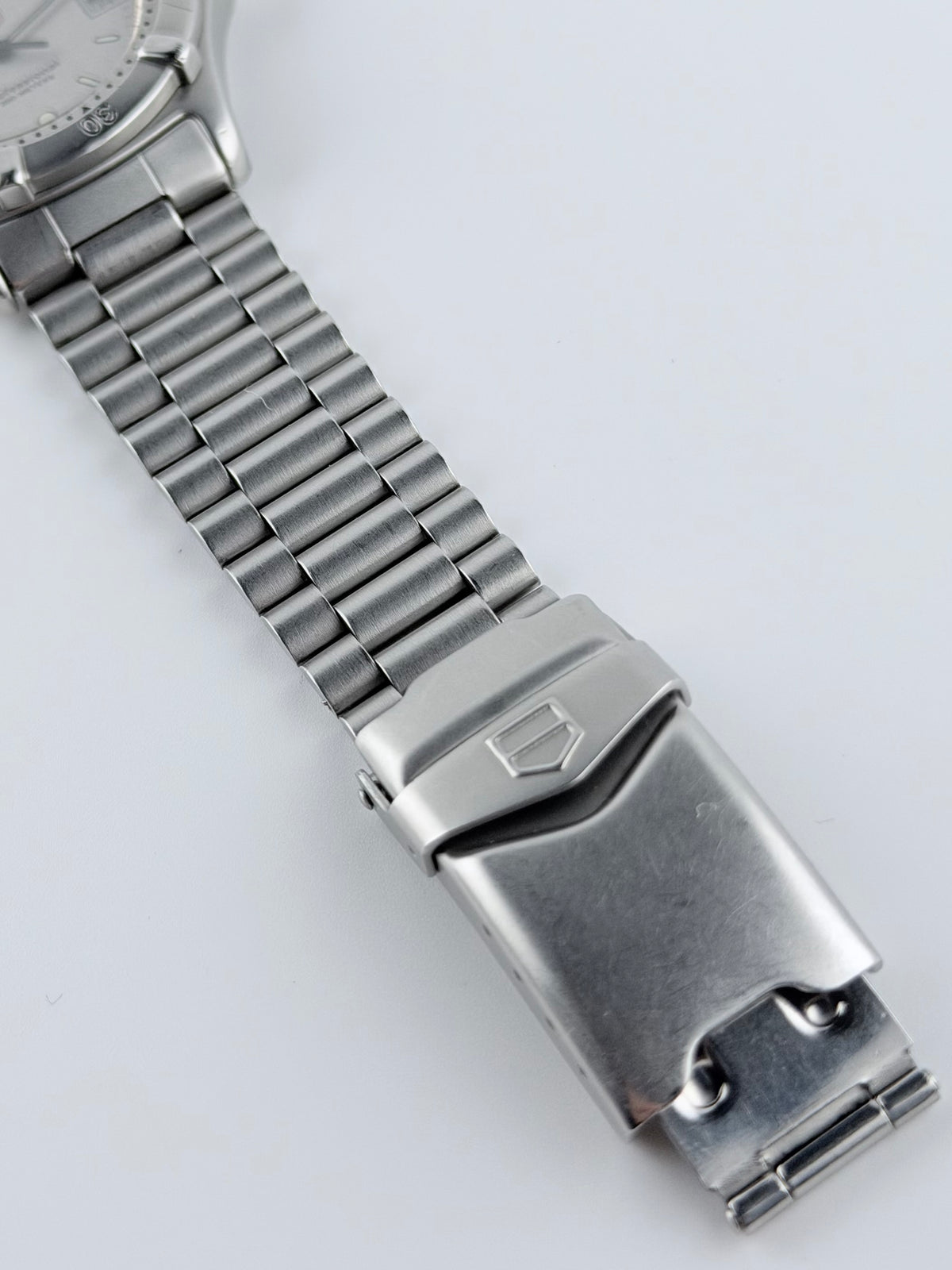 Tag Heuer Professional 200 Quartz Date - 962.213