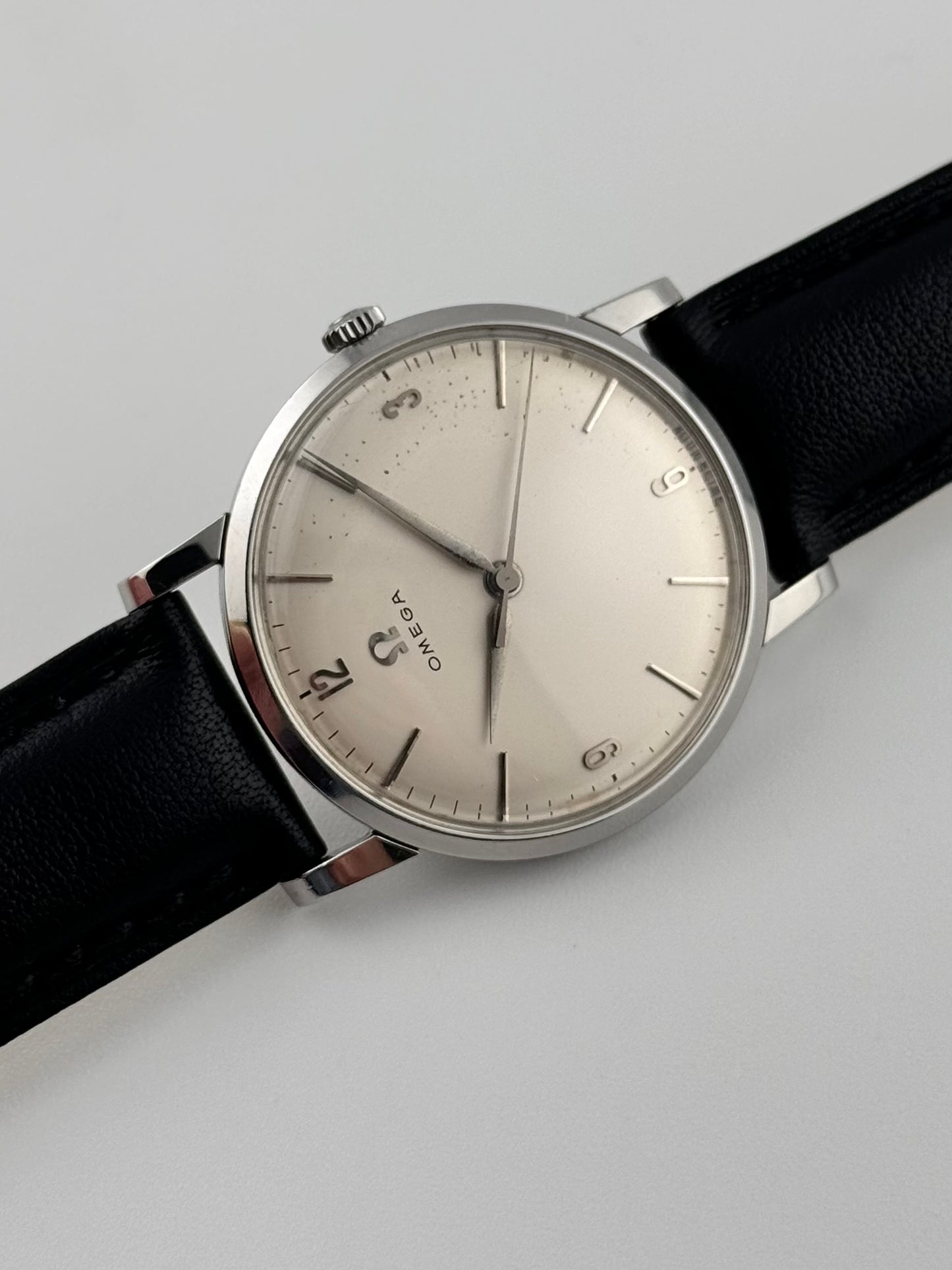 Omega Manual Wind - 14387