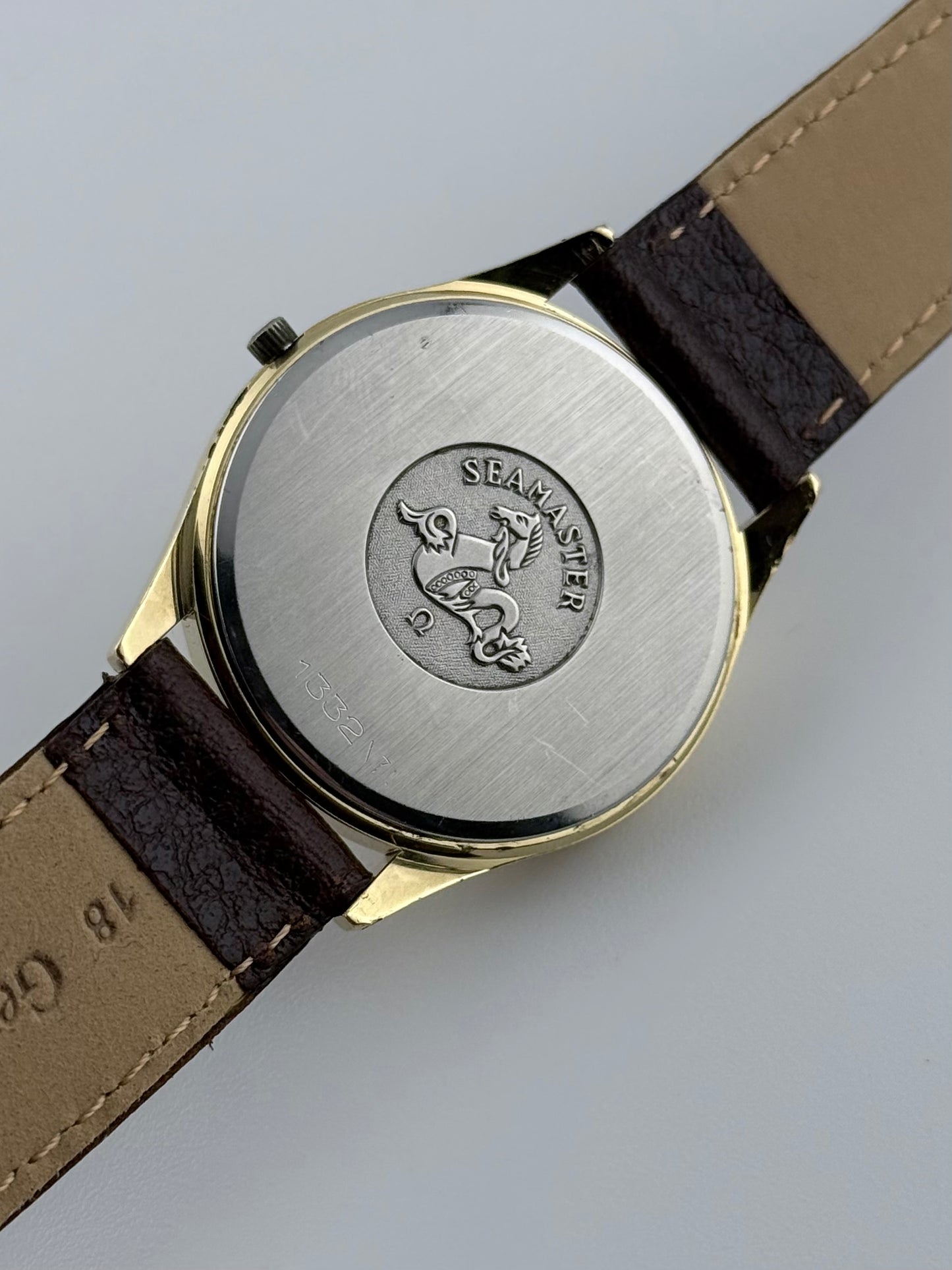Omega Seamaster Quartz Date 196.0217