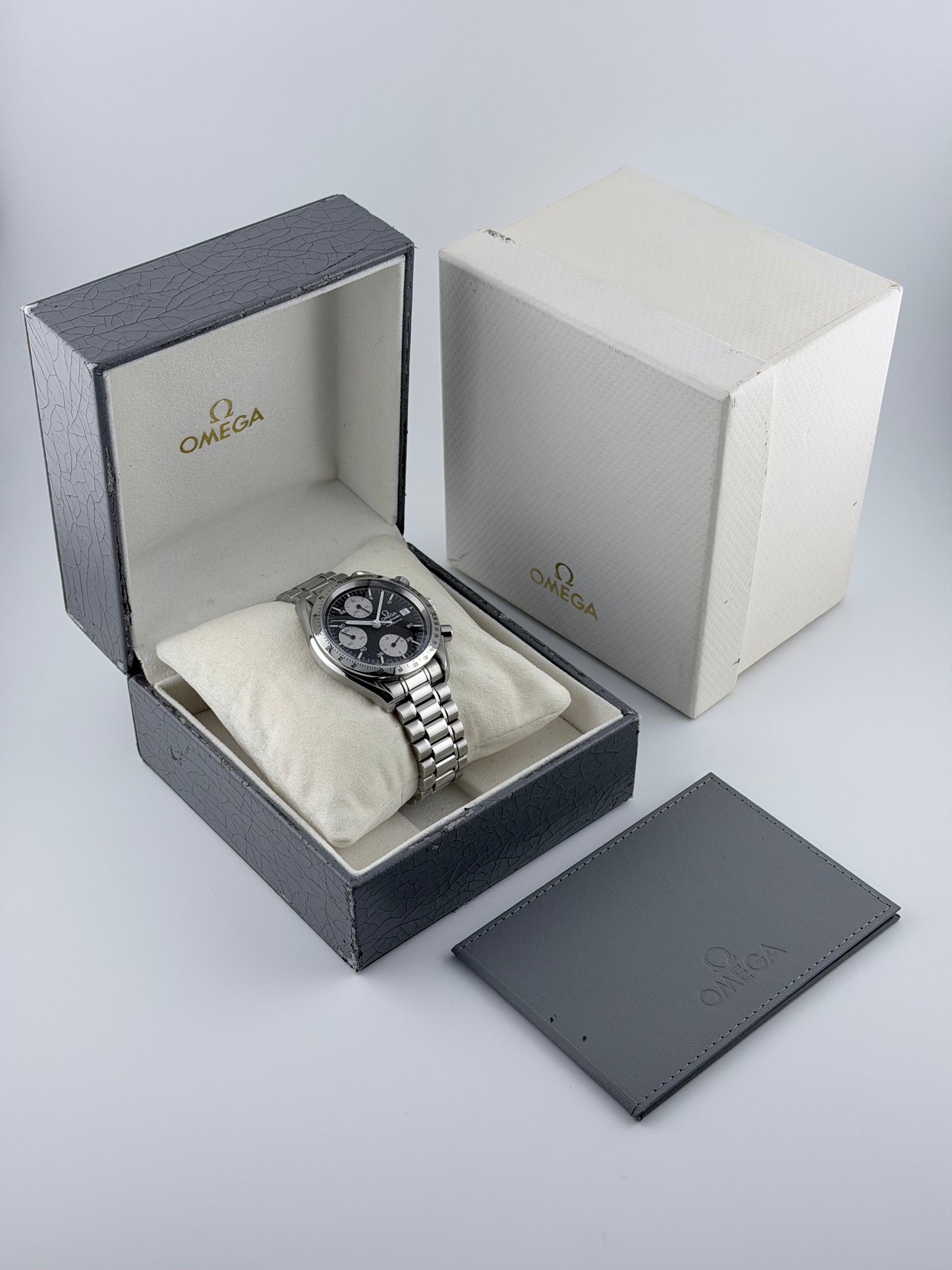 Omega Speedmaster Automatic Date - 175.0043 - Rare Reverse Panda Dial - Box and Papers