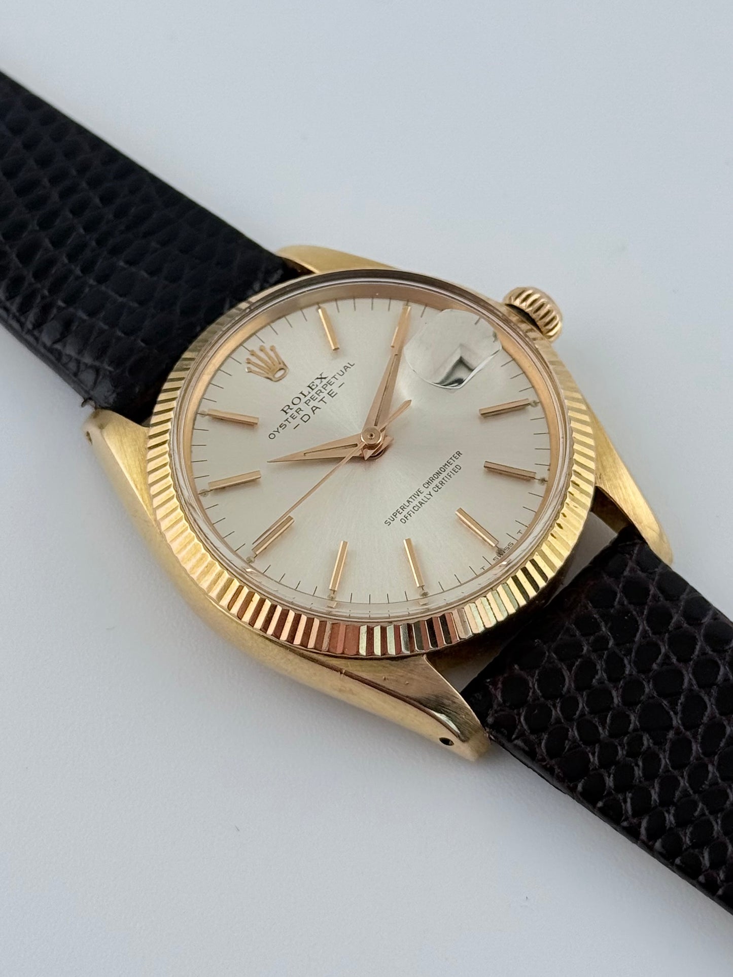 Rolex Oyster Perpetual Date Automatic - 1503 - Solid 18ct Rose Gold