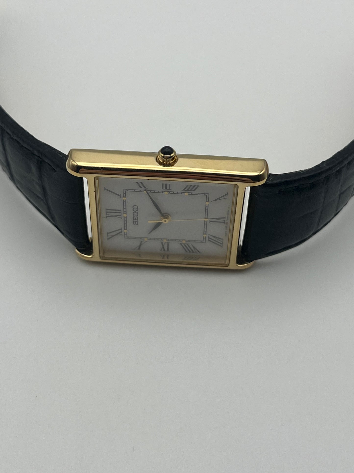 Seiko Tank Quartz - 7N01-0EZ0 papers