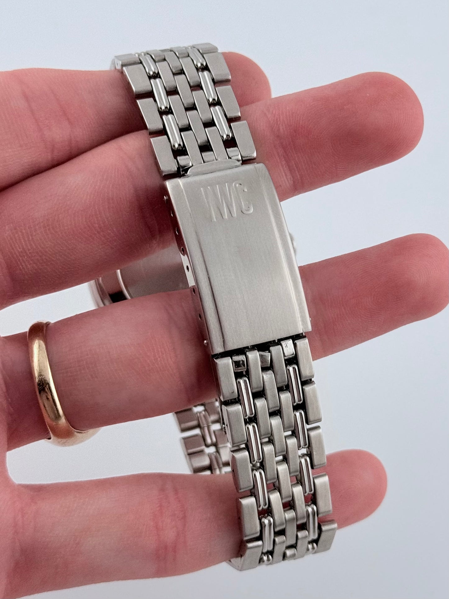 IWC Shaffhausen Automatic Date - Fish Crown - Yacht Club Edition