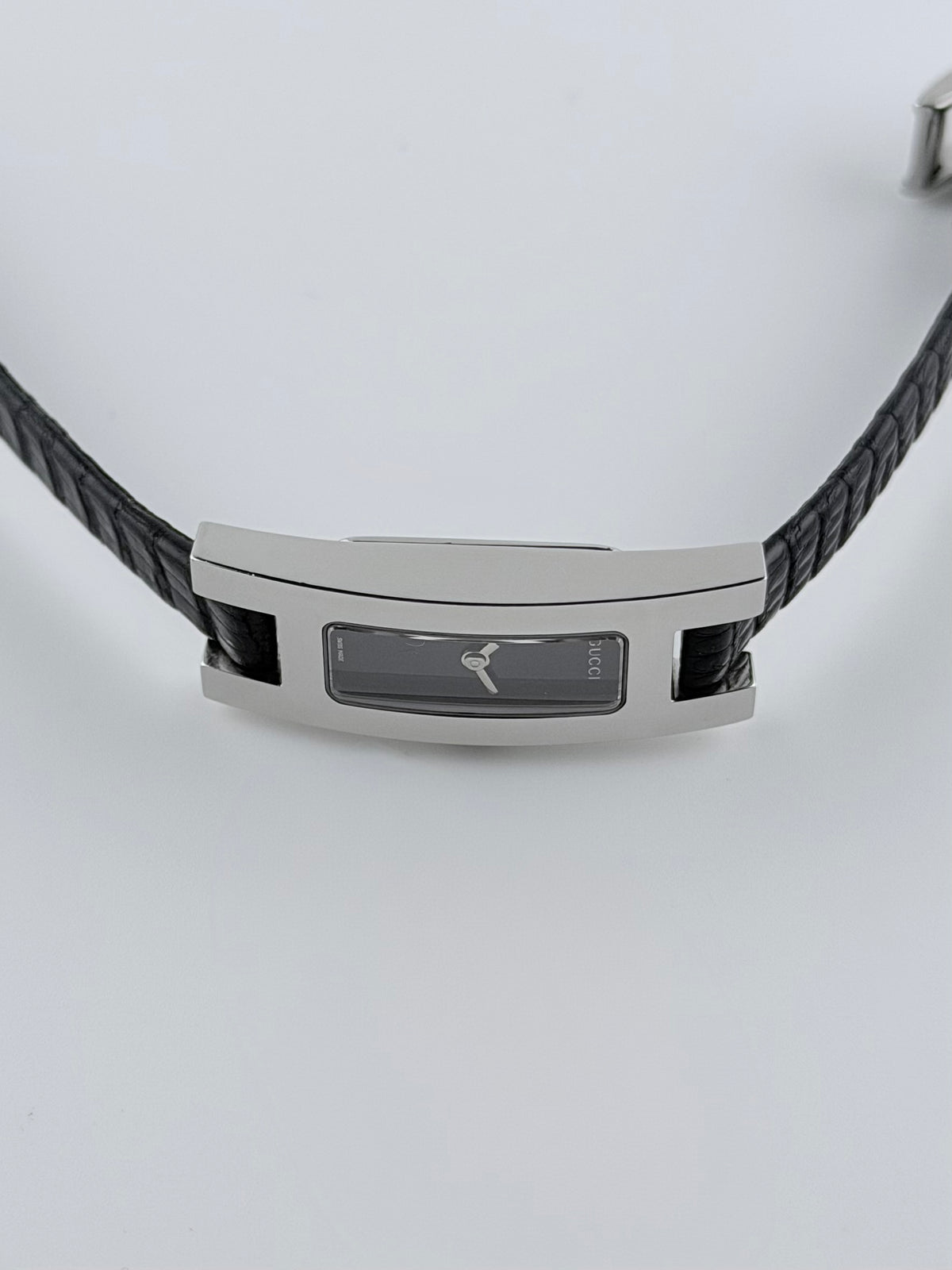Gucci 3900L Quartz - Ladies - Black Dial