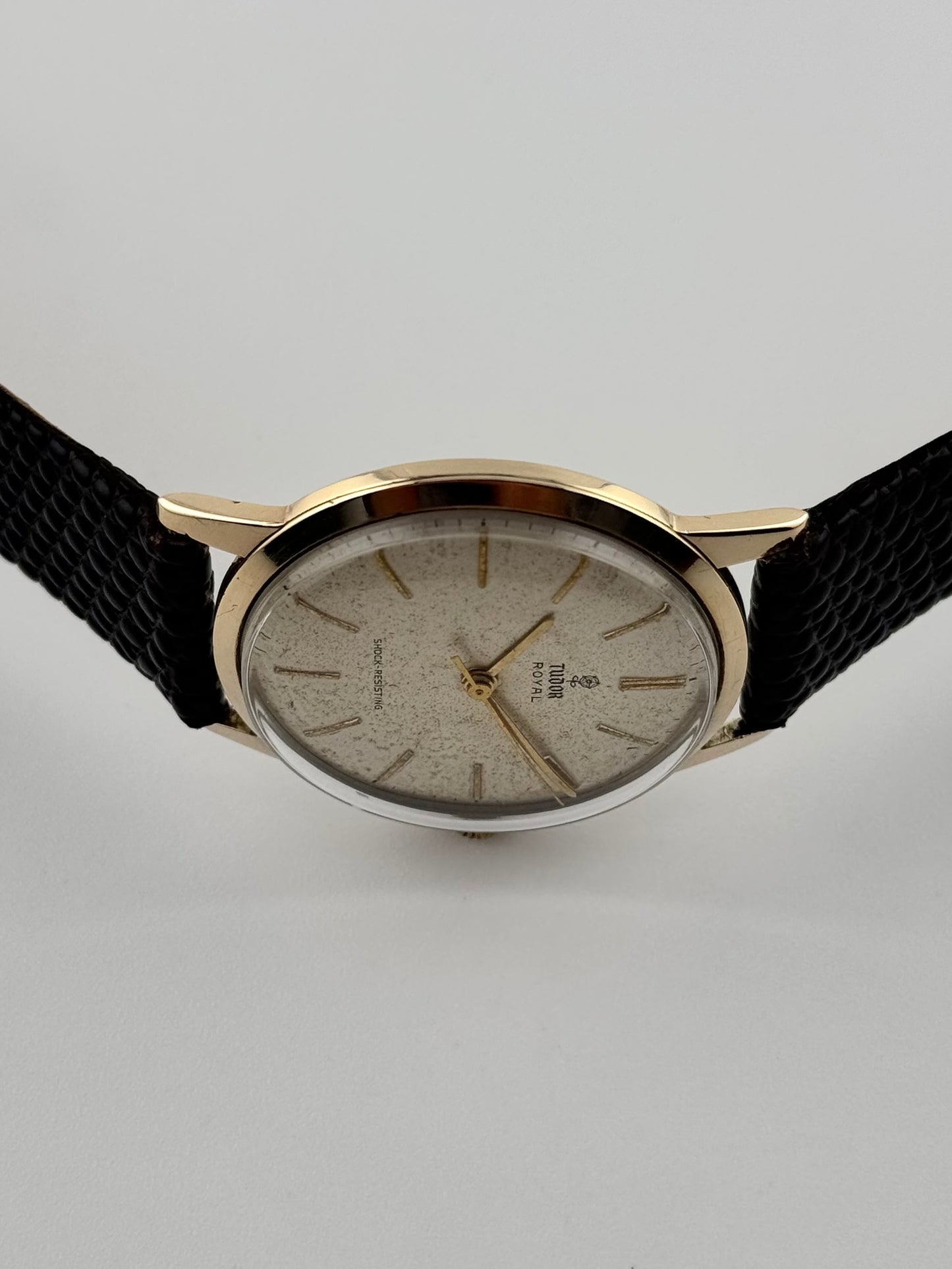 Tudor Royal 9ct Manual Wind - Jumbo