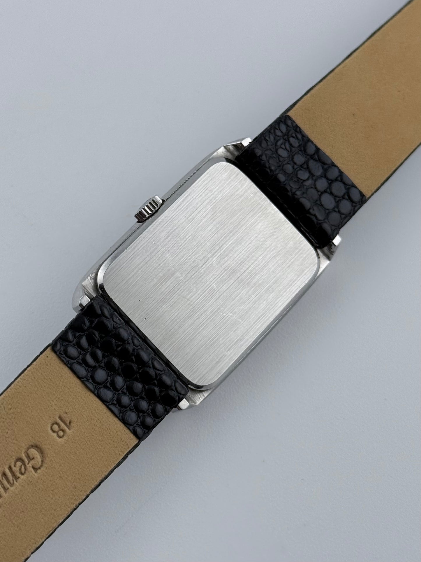 Omega Geneve Tank Manual Wind 511.0469 - Black Dial