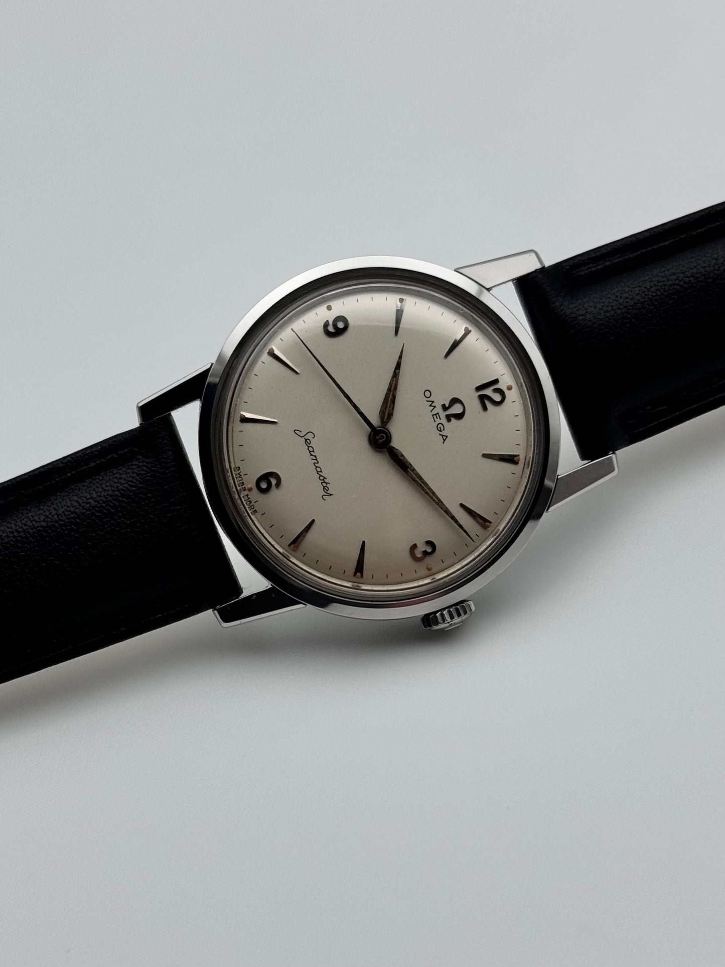 Omega Seamaster Manual Wind Arabic Numerals - 14723
