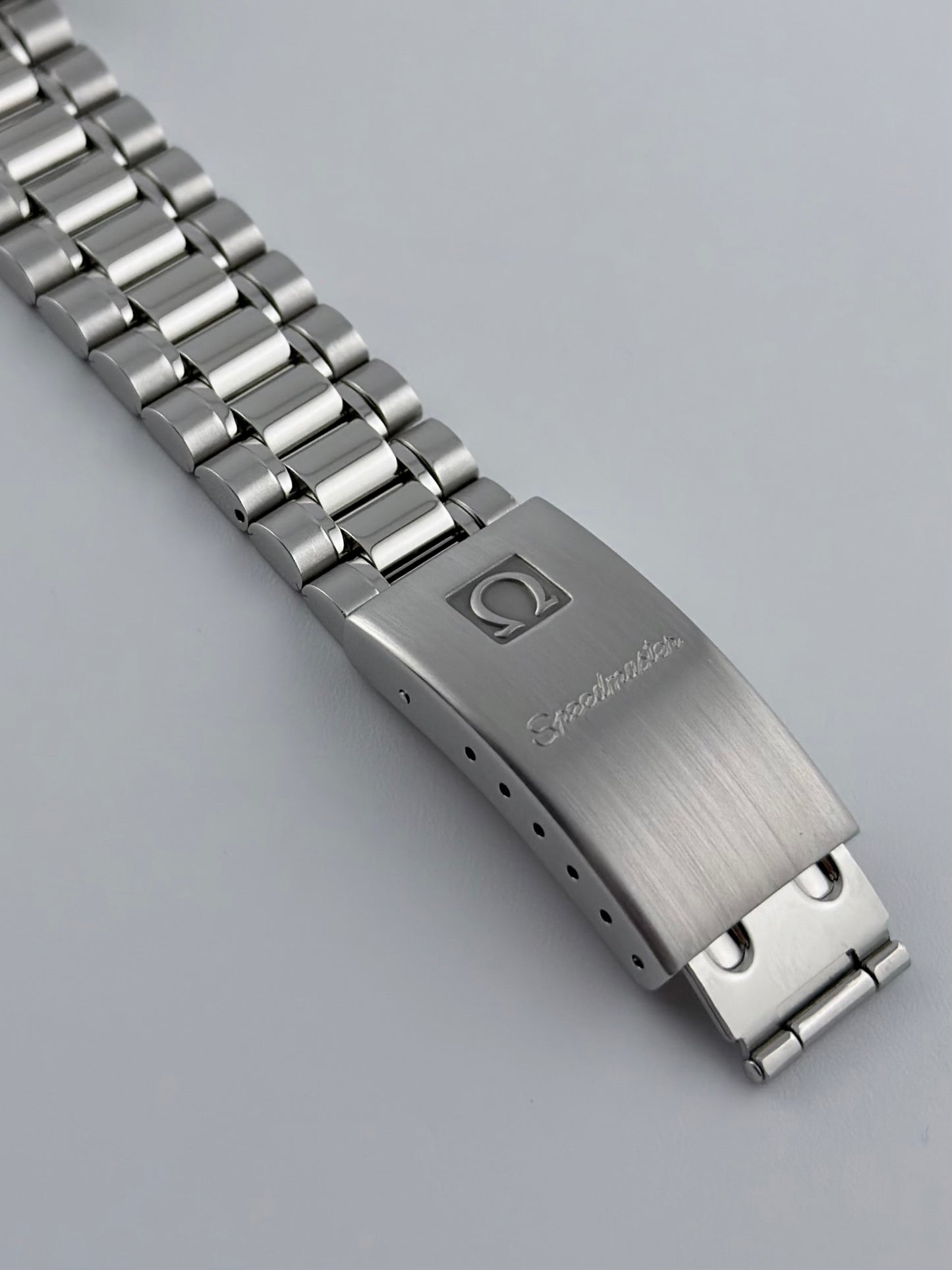 Omega Speedmaster Automatic Chronograph Triple Date - 3521.30.00