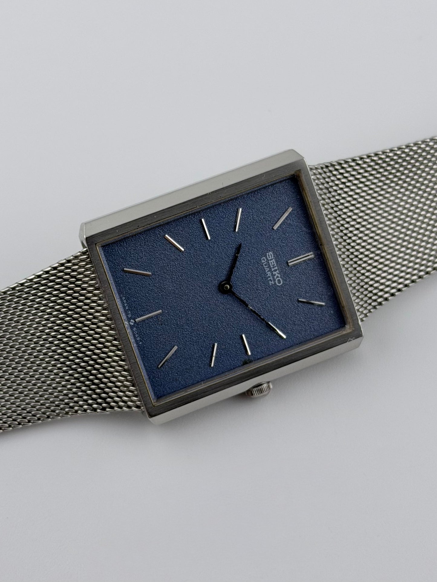 Seiko Tank Quartz - 7800-5059 - Rare Blue Dial