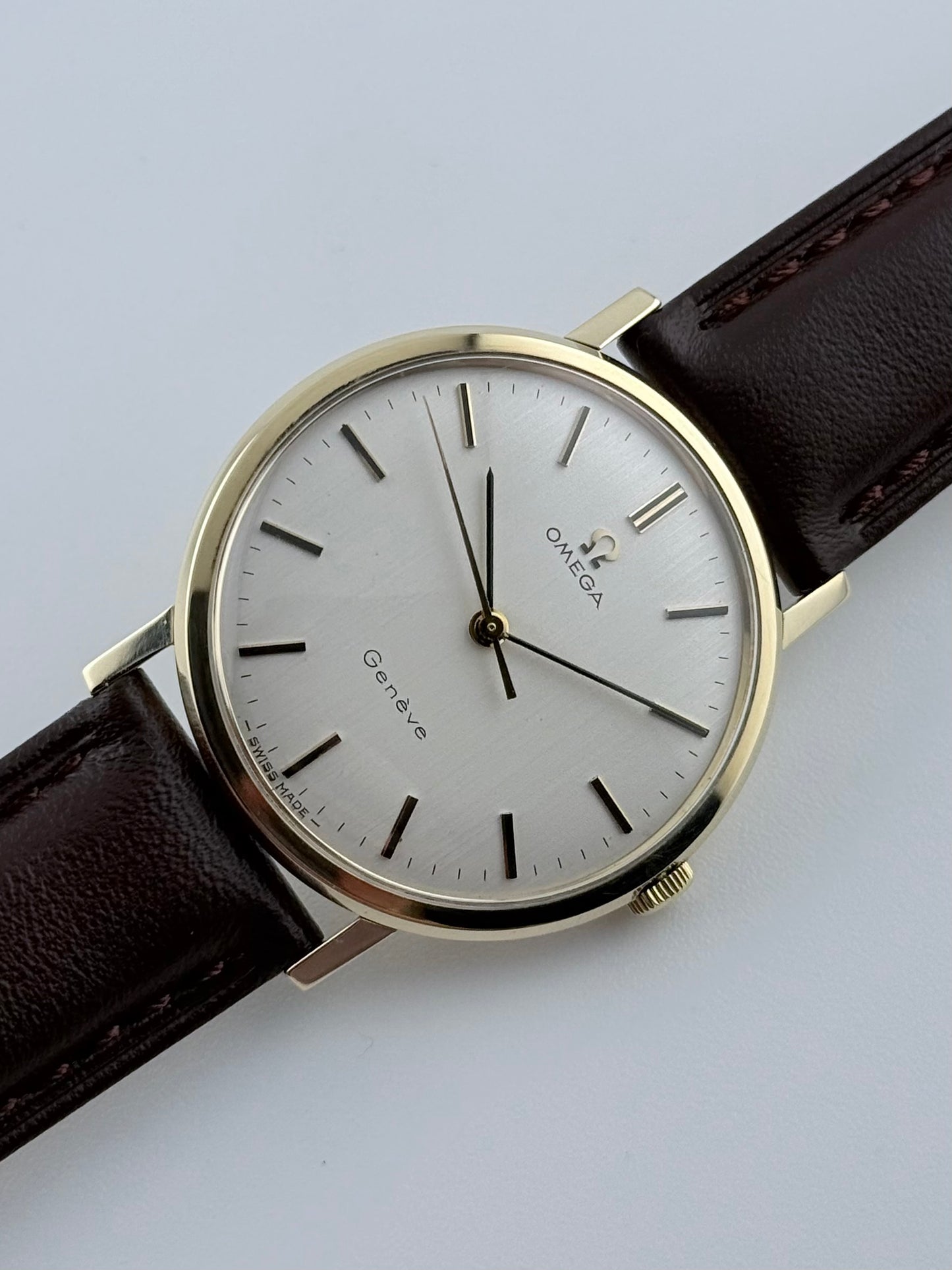 Omega Geneve Manual Wind 9ct Gold 131.25016